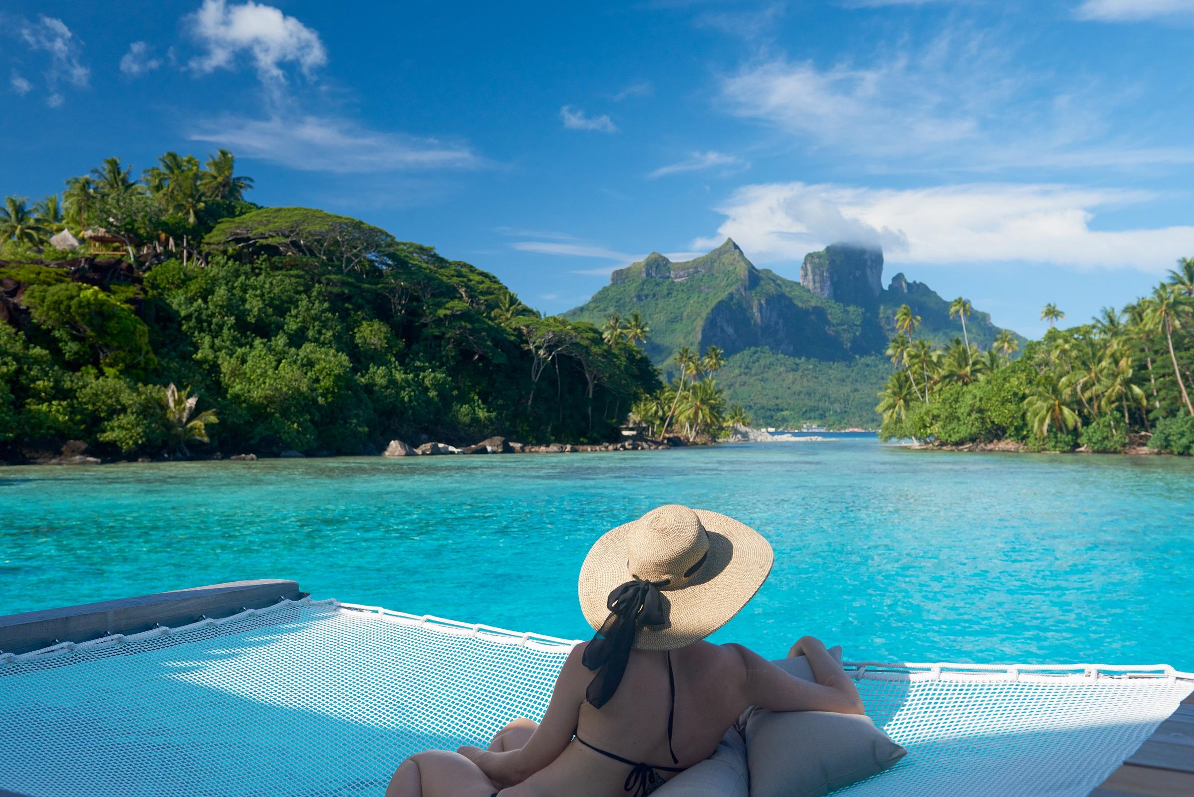 Otemanu View Pool Overwater Villa