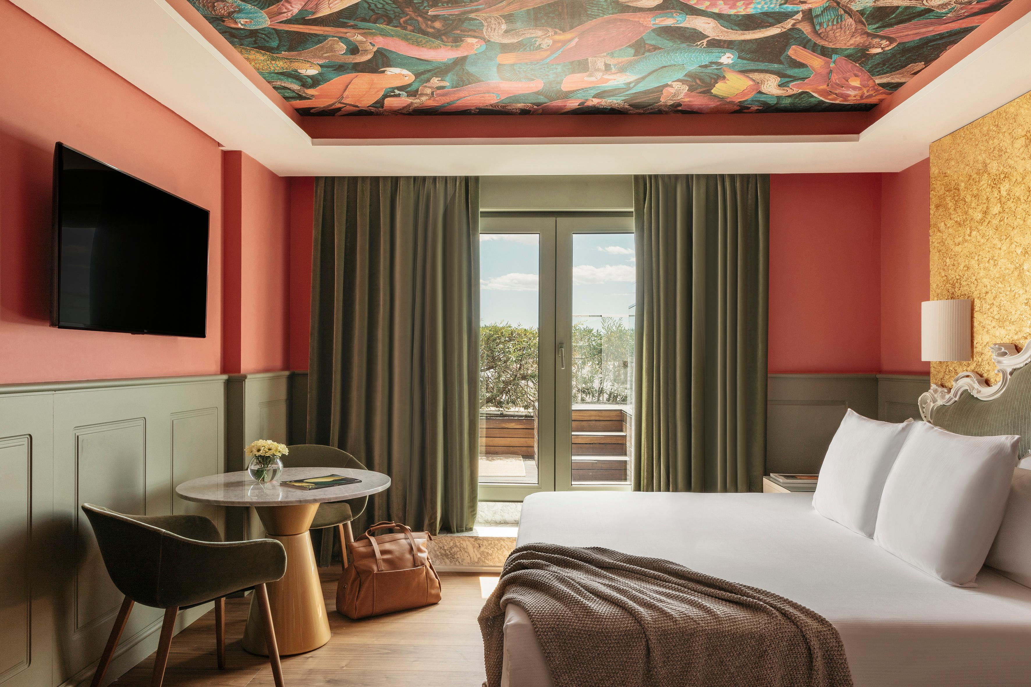 RedLevel Grand Premium With Terrace