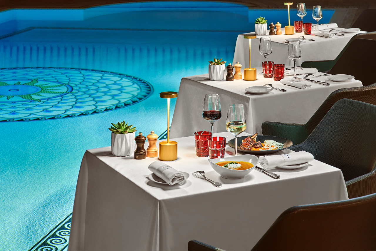 Hôtel Barrière Le Majestic Cannes, France — Hôtel Barrière Le Majestic Cannes - FOUQUET'S CANNES