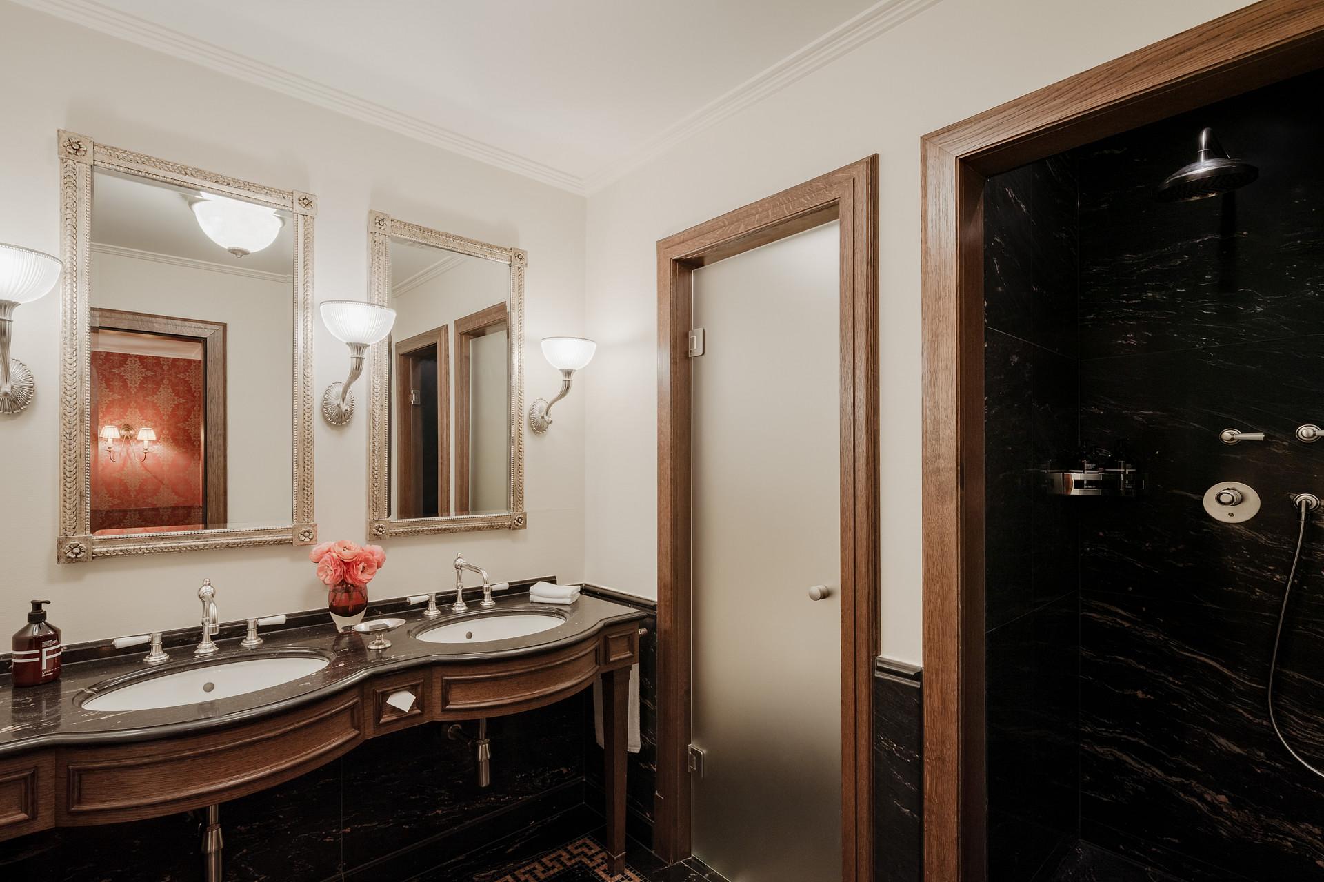 River King Room