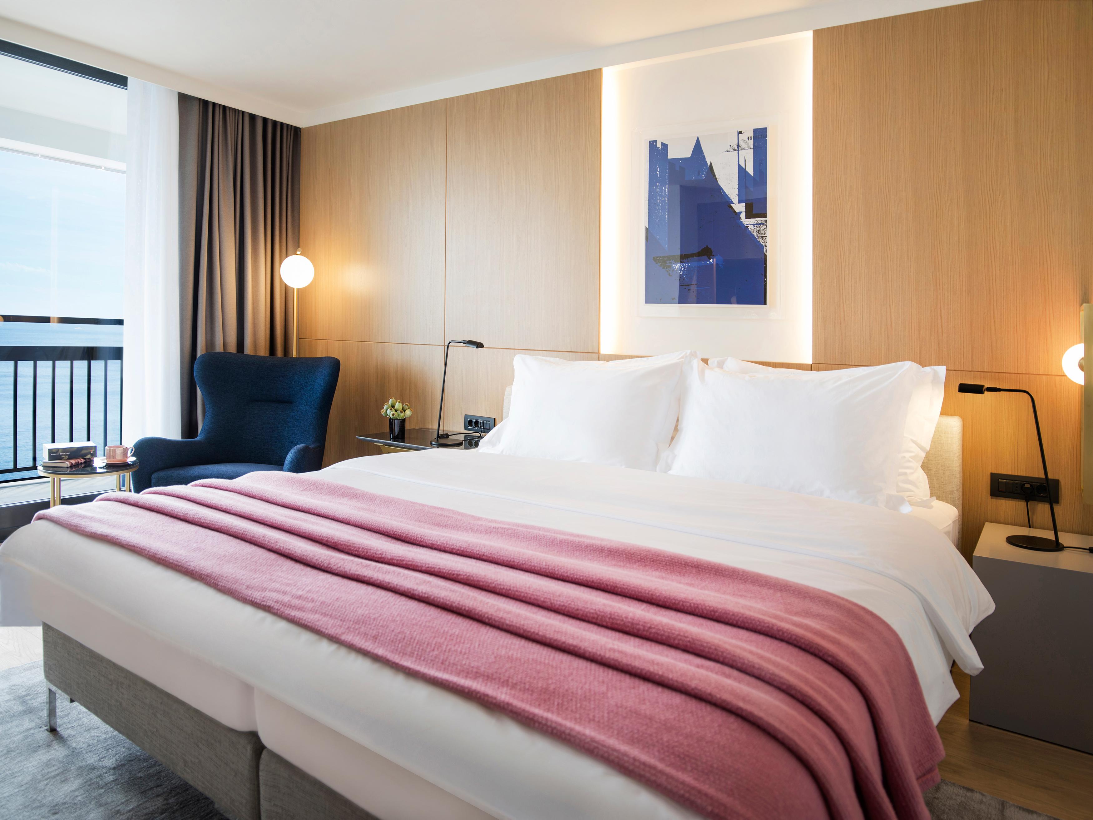 Deluxe sea view and balcony Room - The Tower
