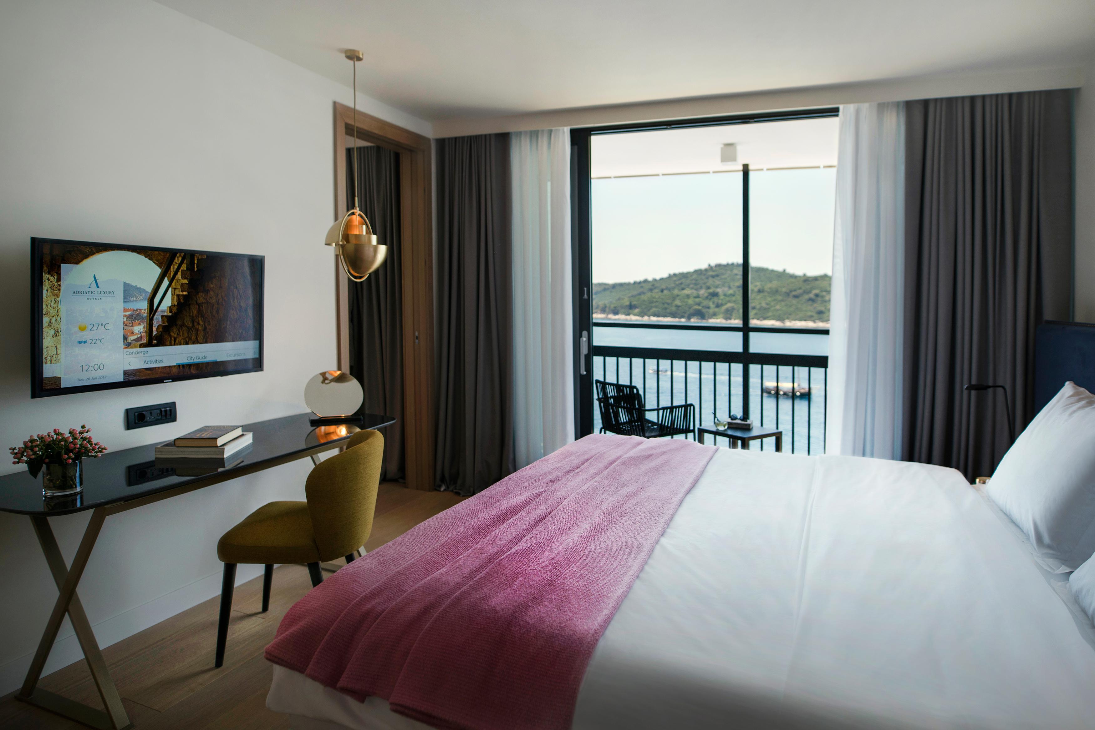 Executive Suite with sea view and balcony - The Tower
