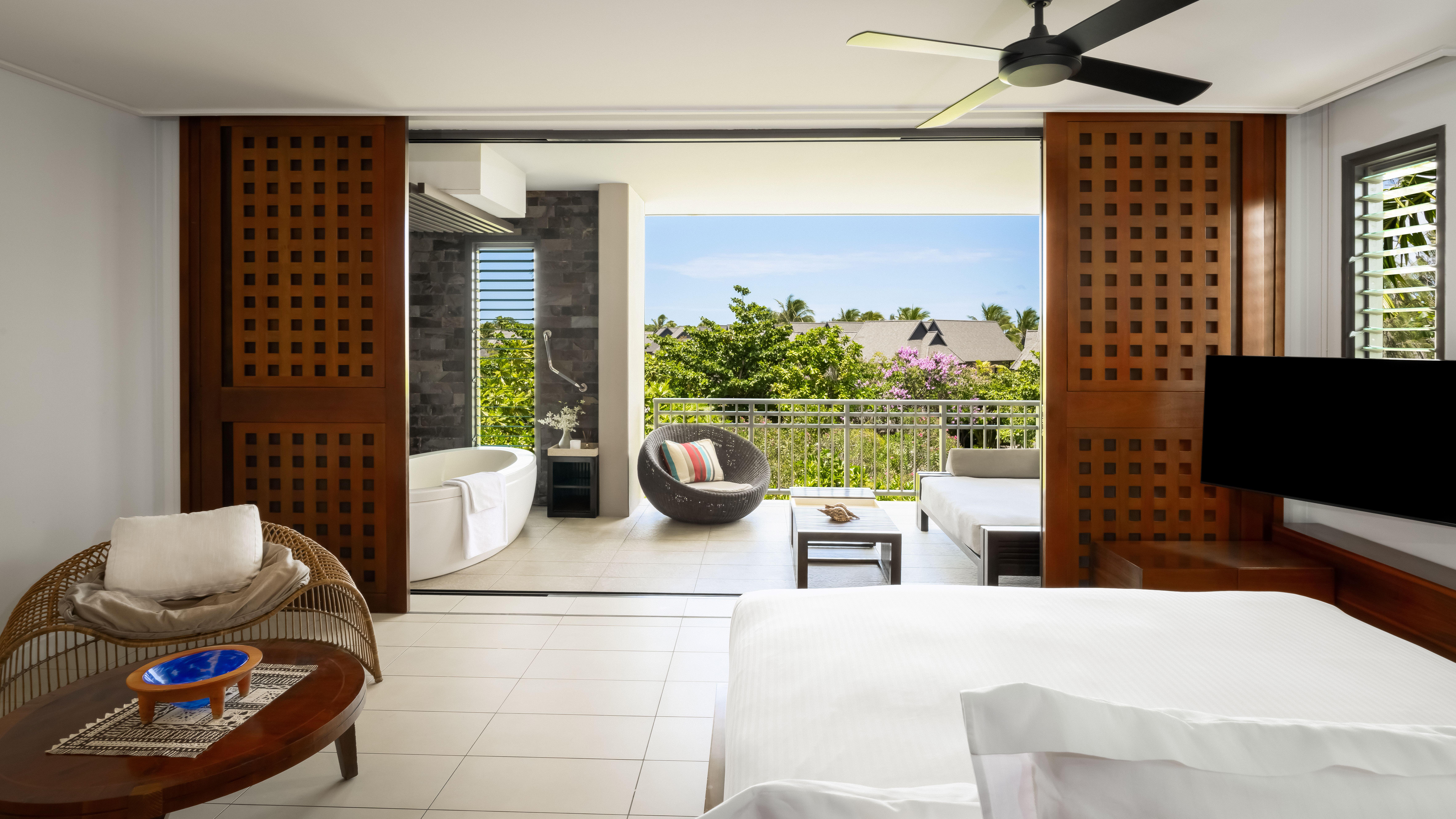 1 KING GARDEN VIEW