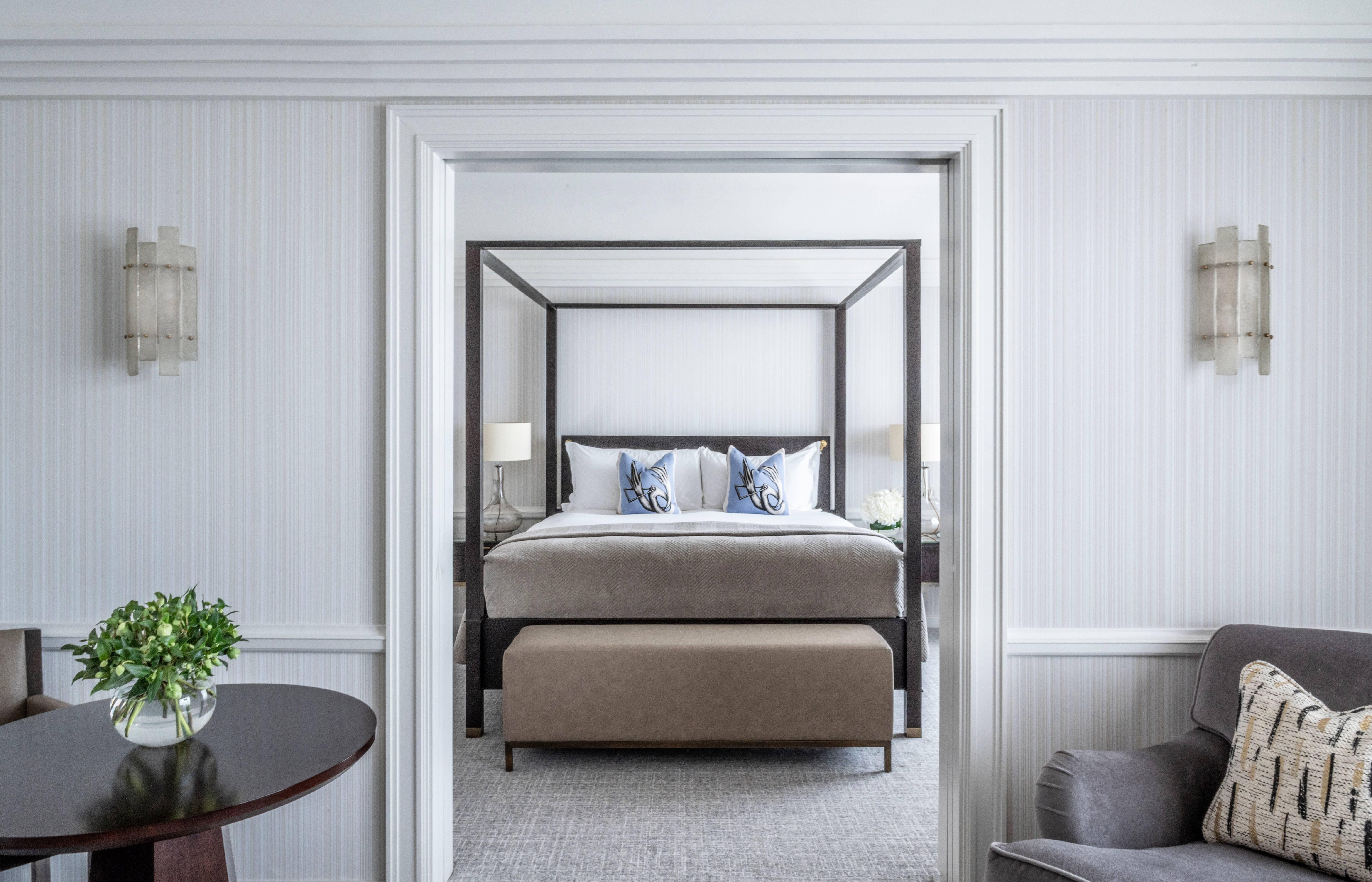 Signature Suite