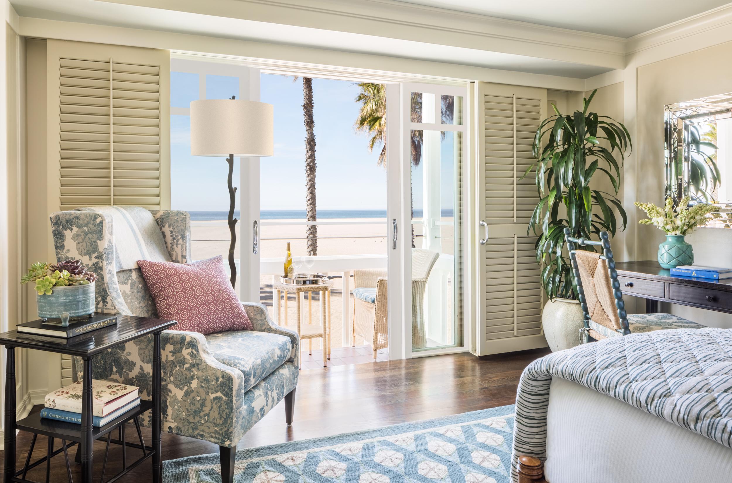Ocean Front King