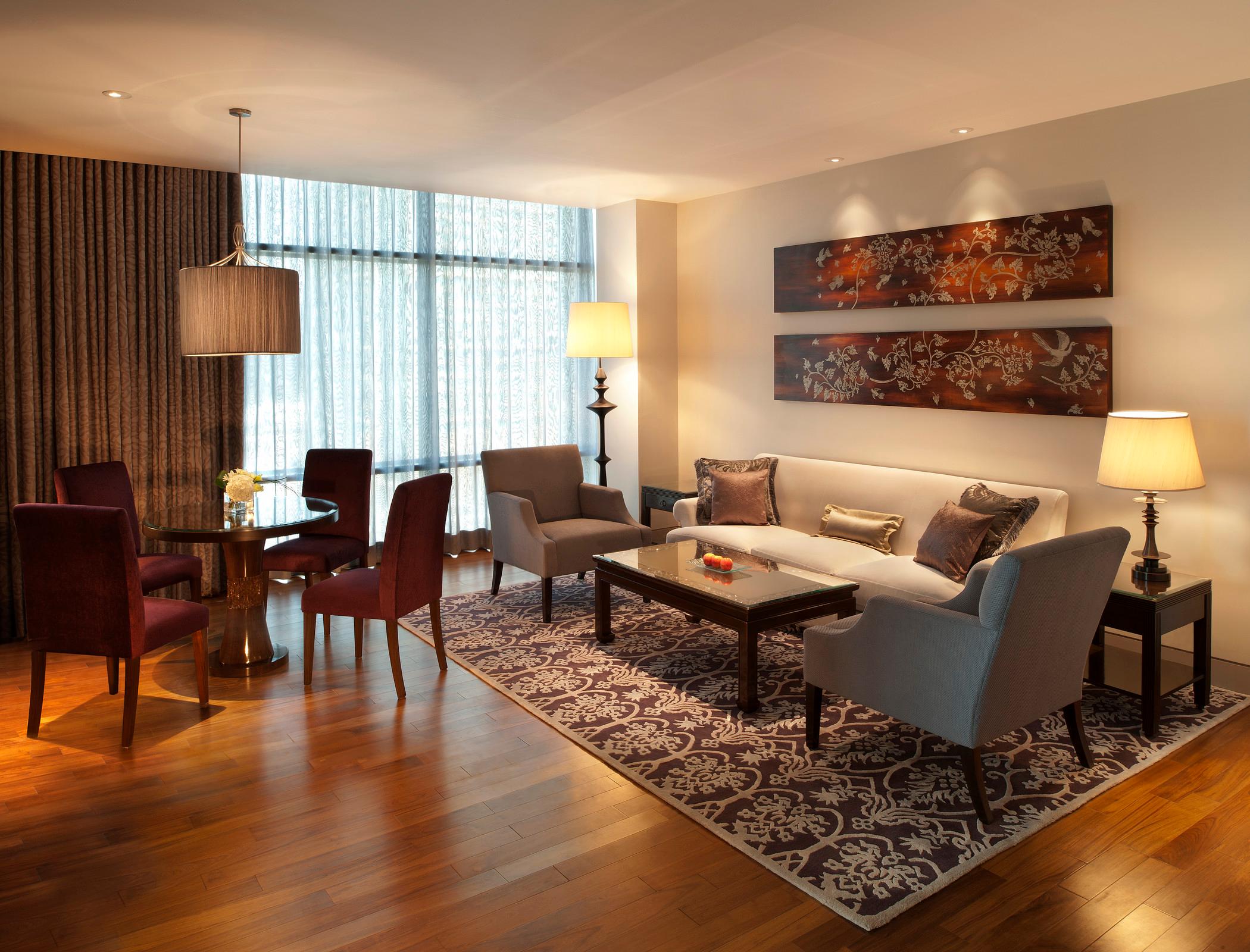 Caroline Astor Suite