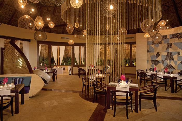 Zoetry Agua Punta Cana, Dominican Republic — Zoetry Agua Punta Cana - Piragua