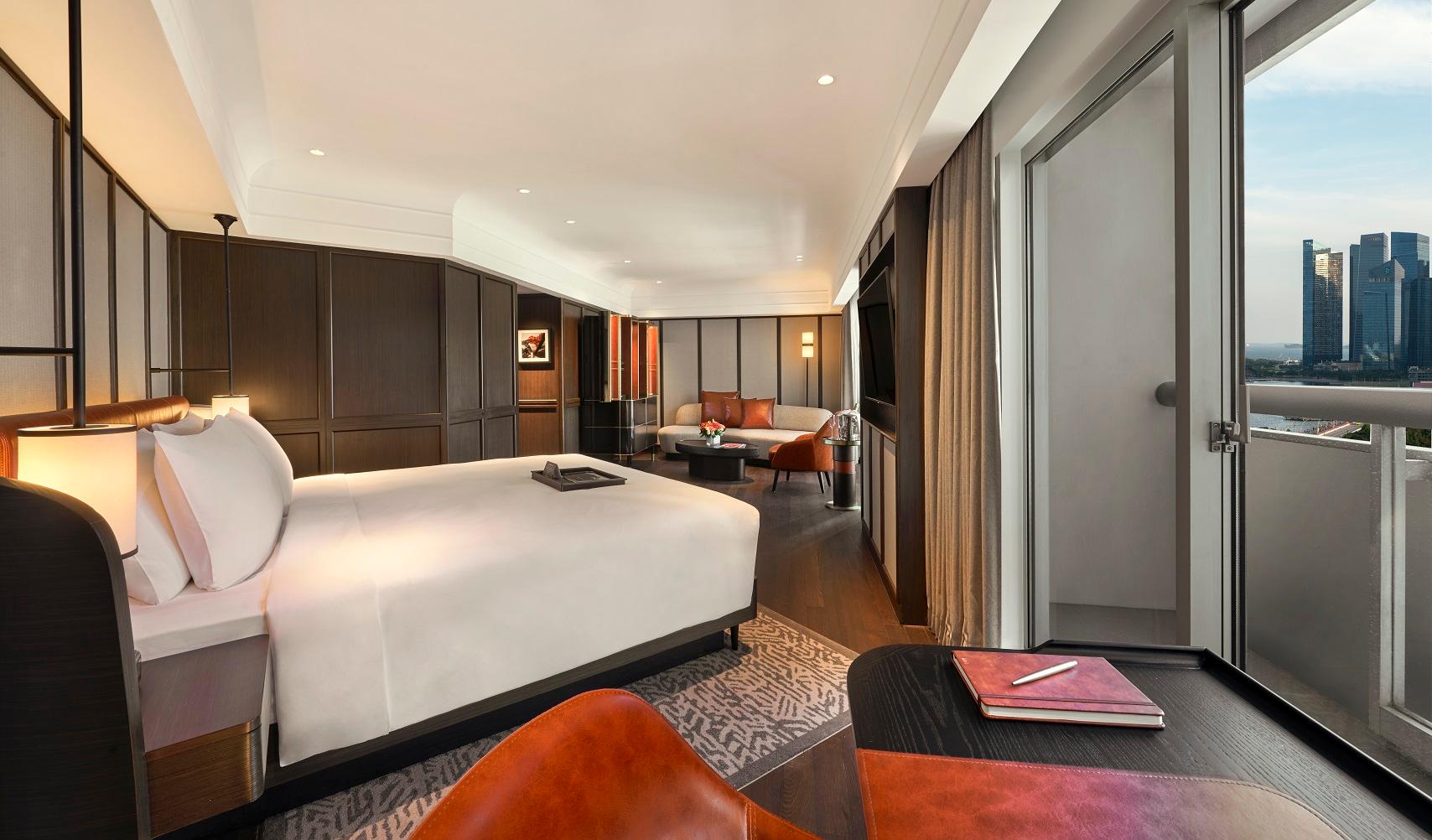Signature Salon Suite