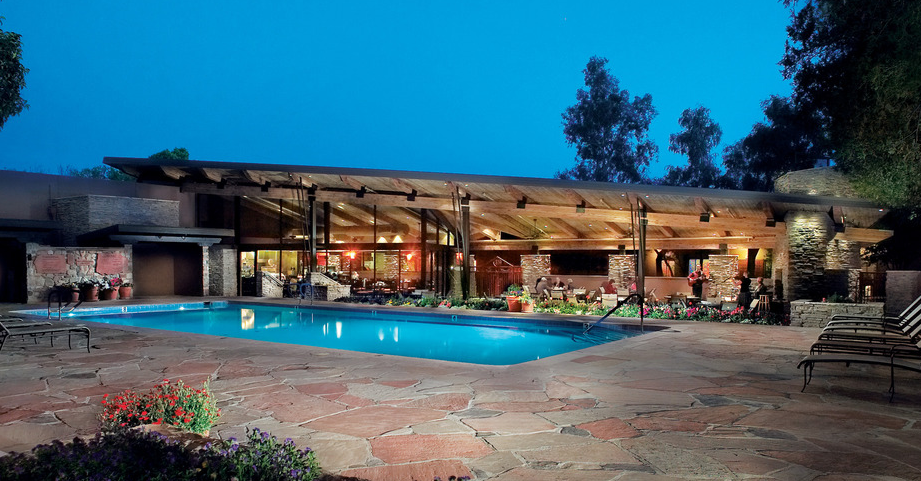 Canyon Ranch - Arizona, United States — Canyon Ranch - Arizona - Double U Cafe at Flagstone Pool