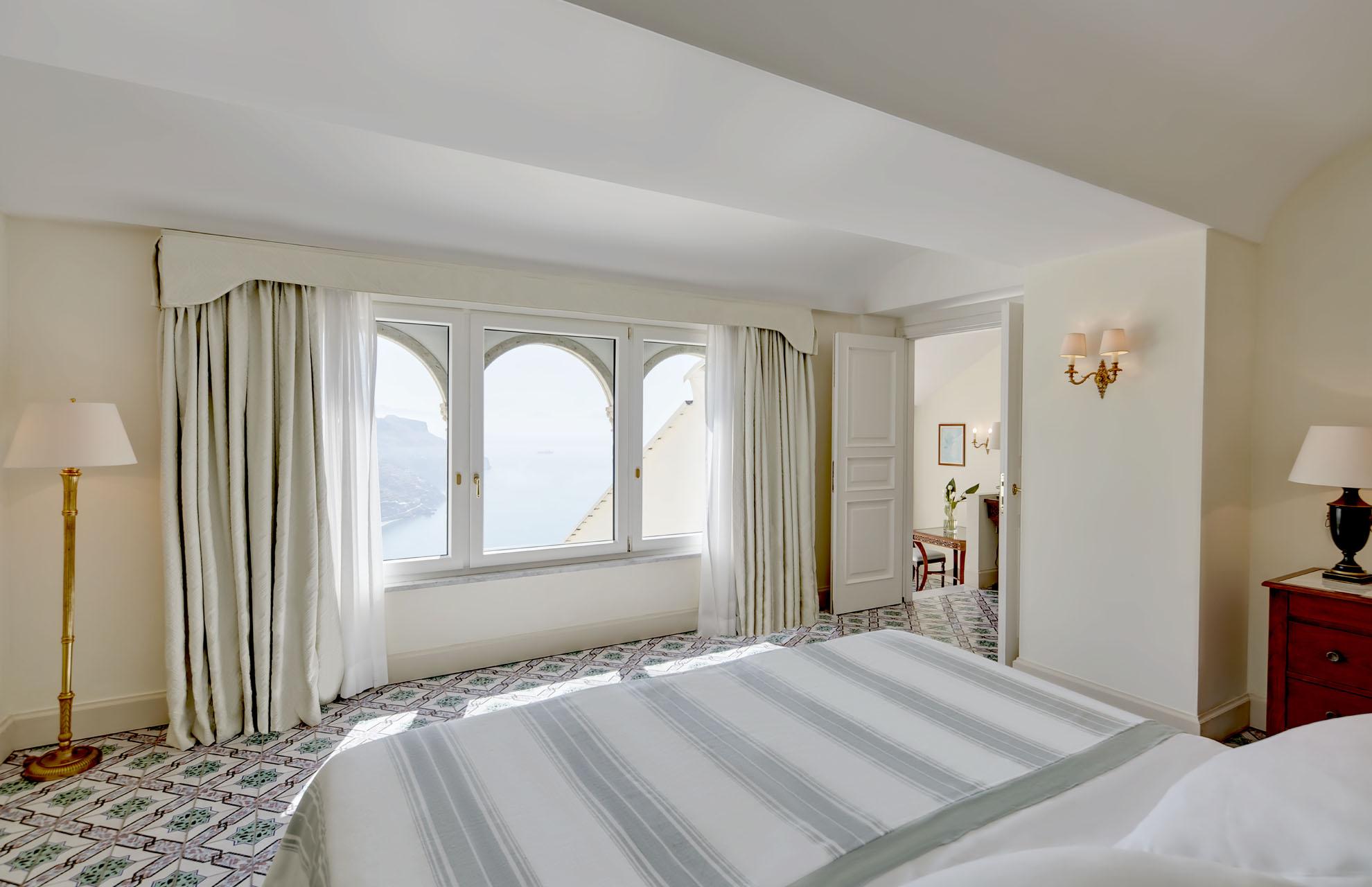 Deluxe Sea View Terrace Suite