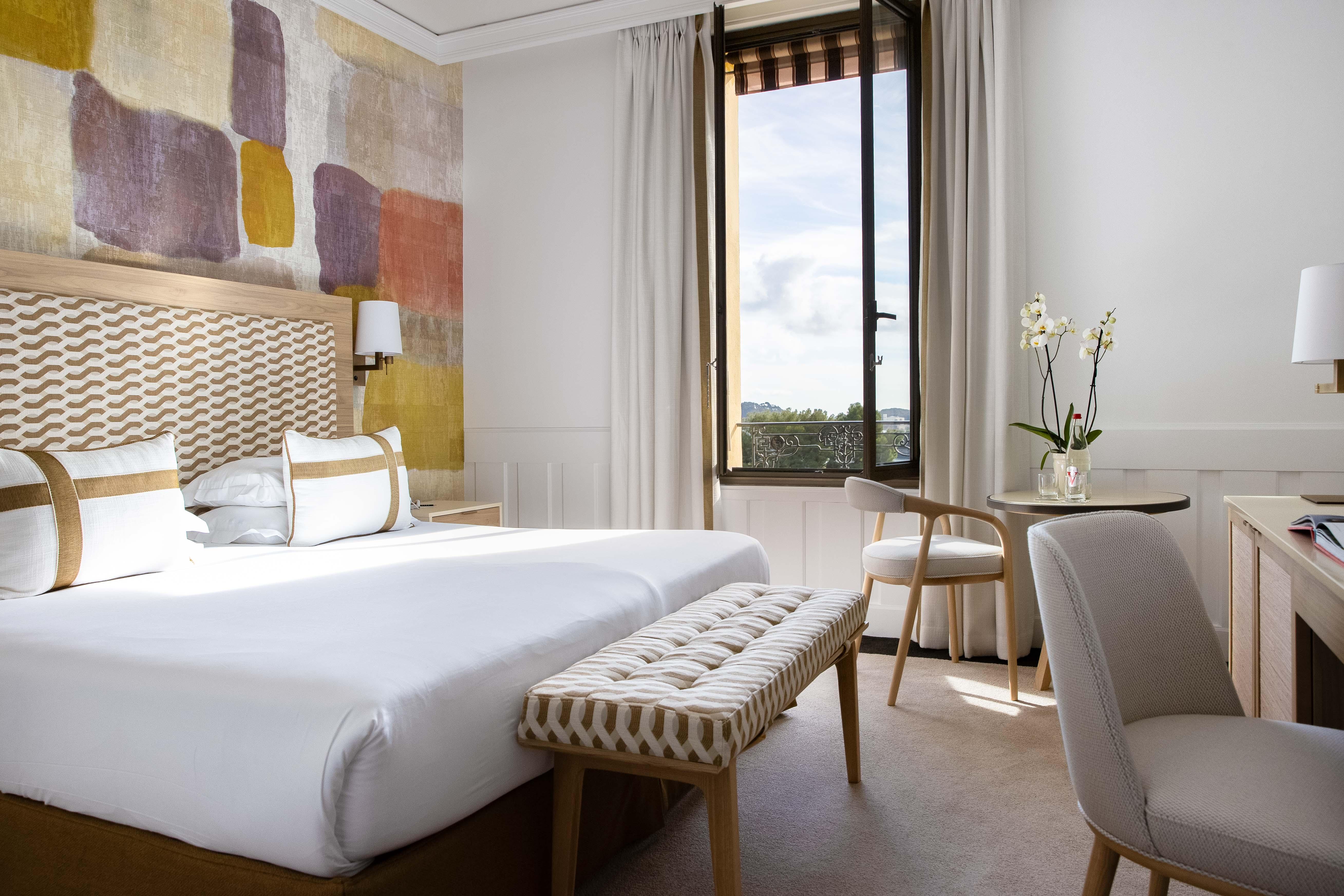 Superior Room, Sea & Garden View