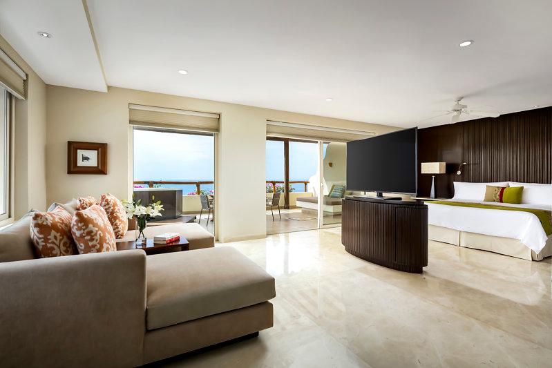 Grand Class Suite - Adults Only
