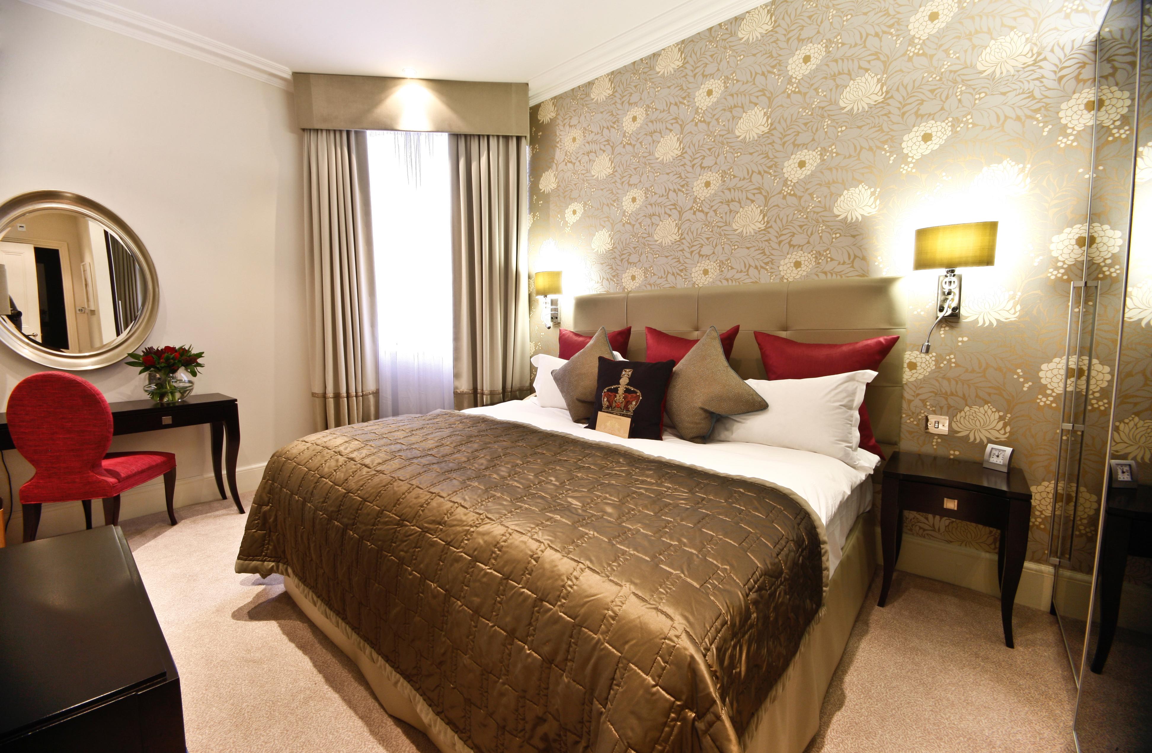 Minsters Deluxe Three Bedroom Suite