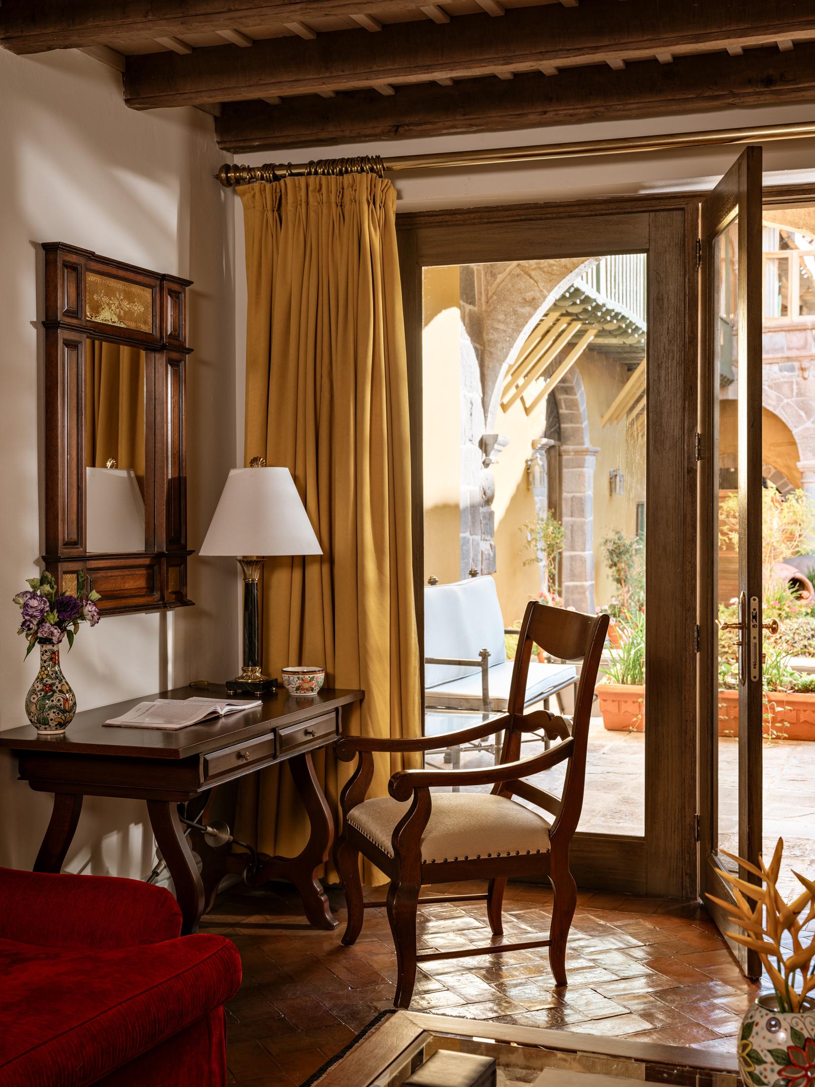 One Bedroom Suite with Oxygen