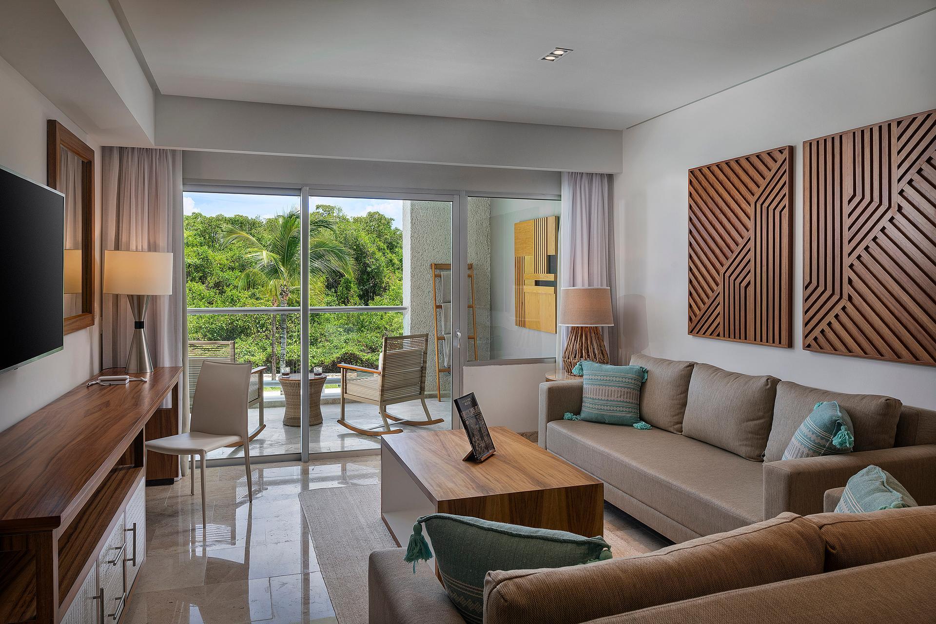 The Reserve Master Suite Nature View