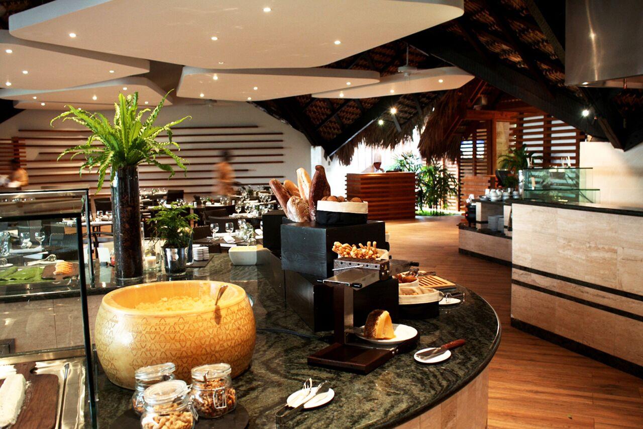 Casa de Campo Resort & Villas, Dominican Republic — Casa de Campo Resort & Villas - Lago Restaurant 2