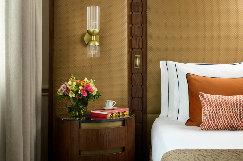 Premium Suite Signature