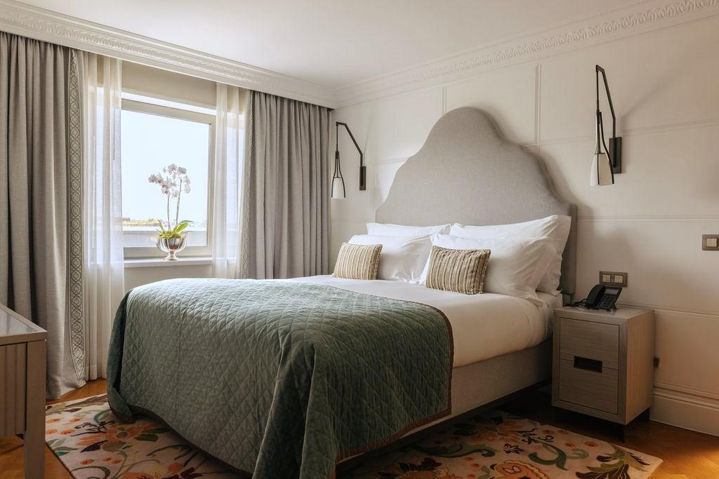 Prestige Suite