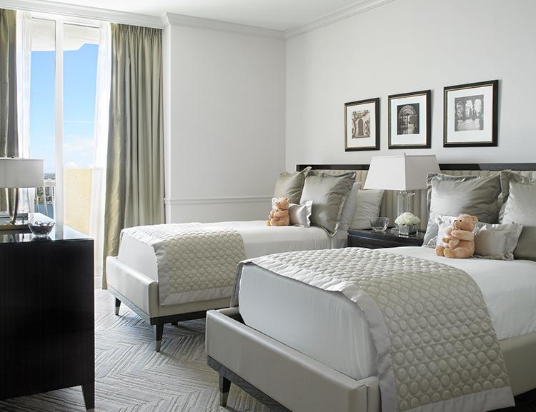 Deluxe Three Bedroom Oceanfront Suite