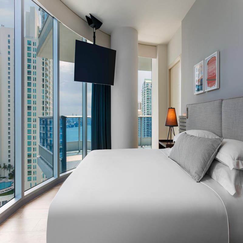 1 Bedroom Suite Water View High Floor