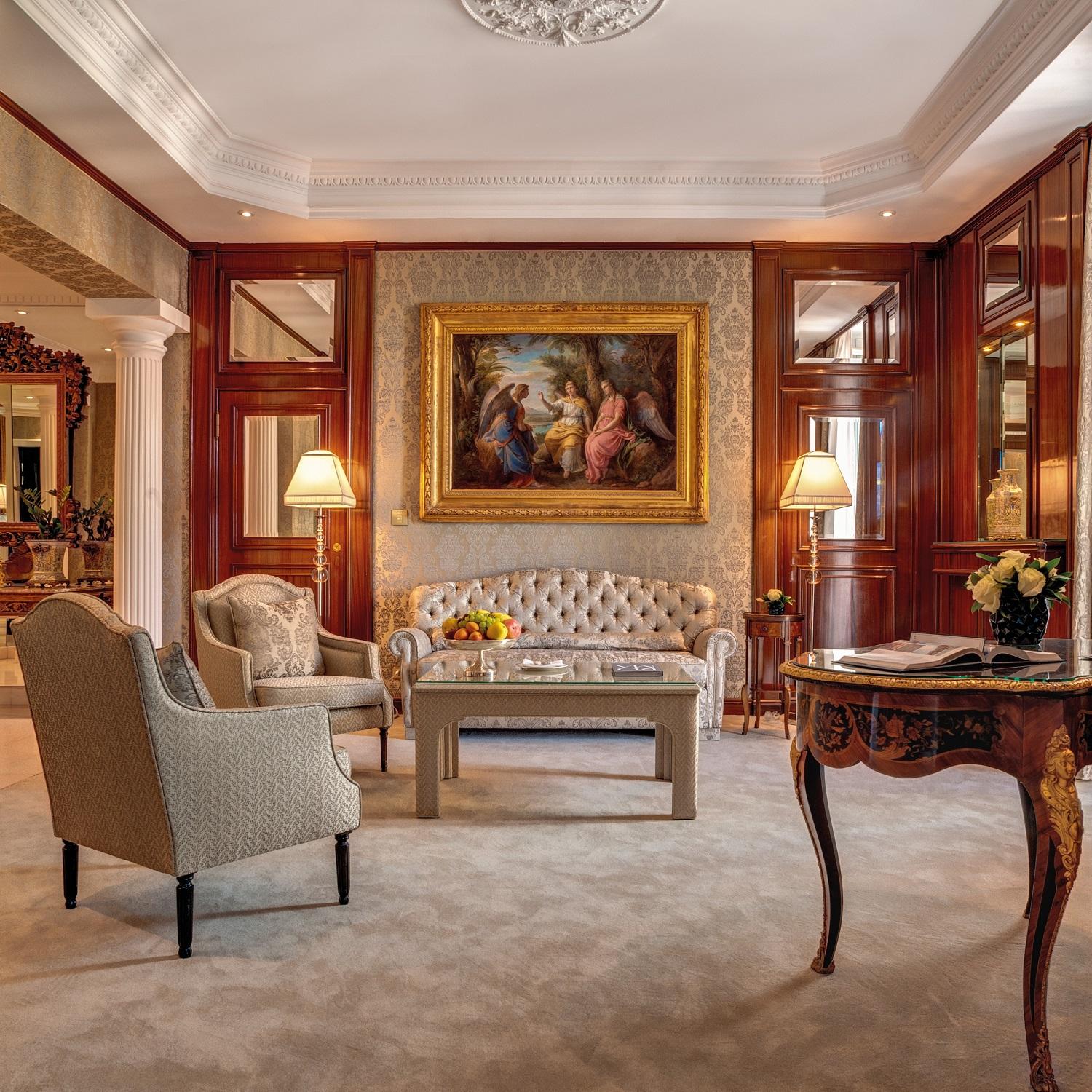 Grand Deluxe Suite Forum