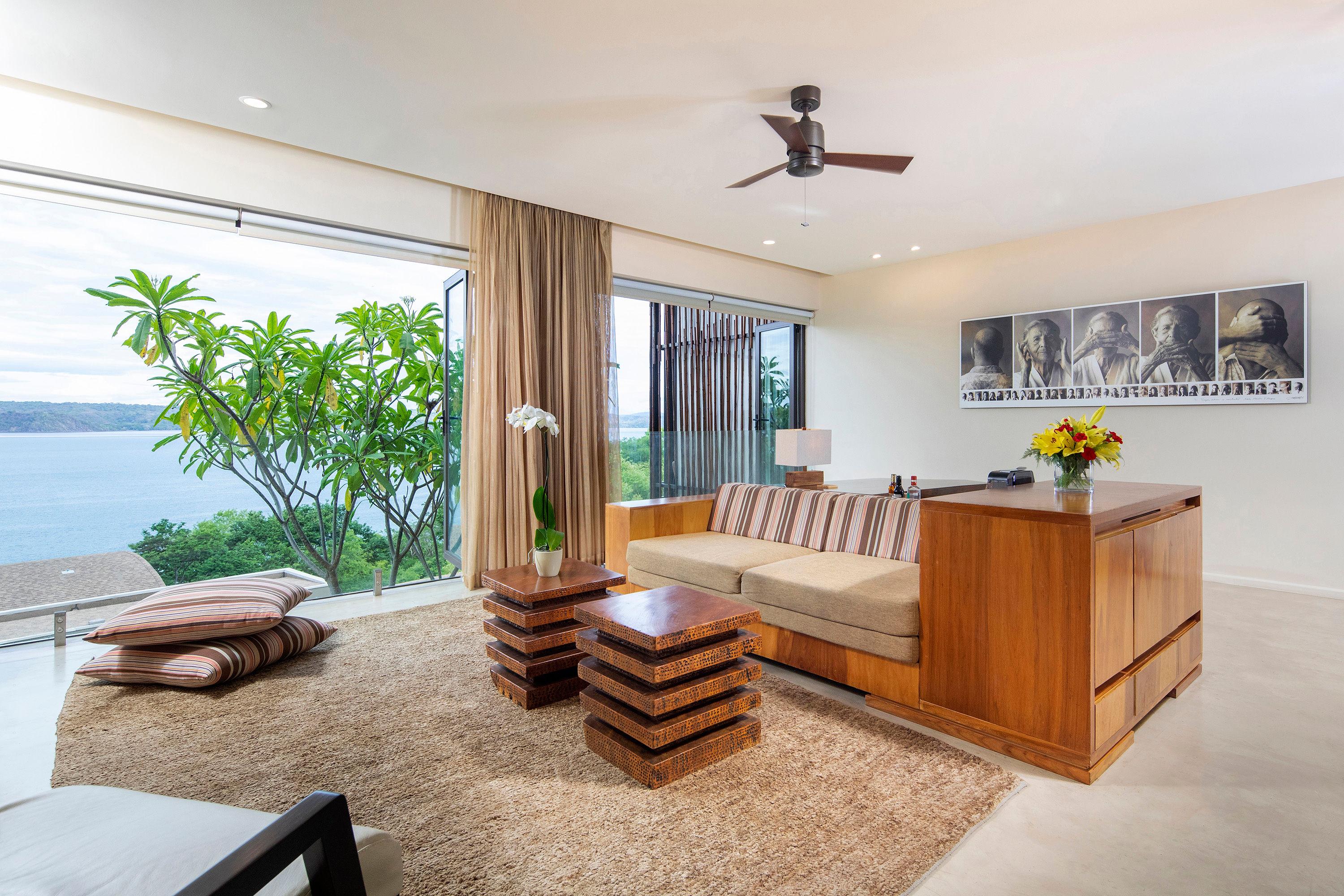 Bay View Suite