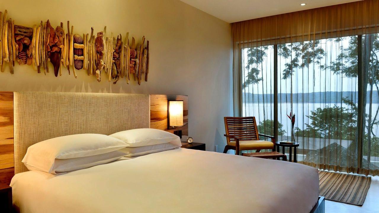 King Partial Bay View Room