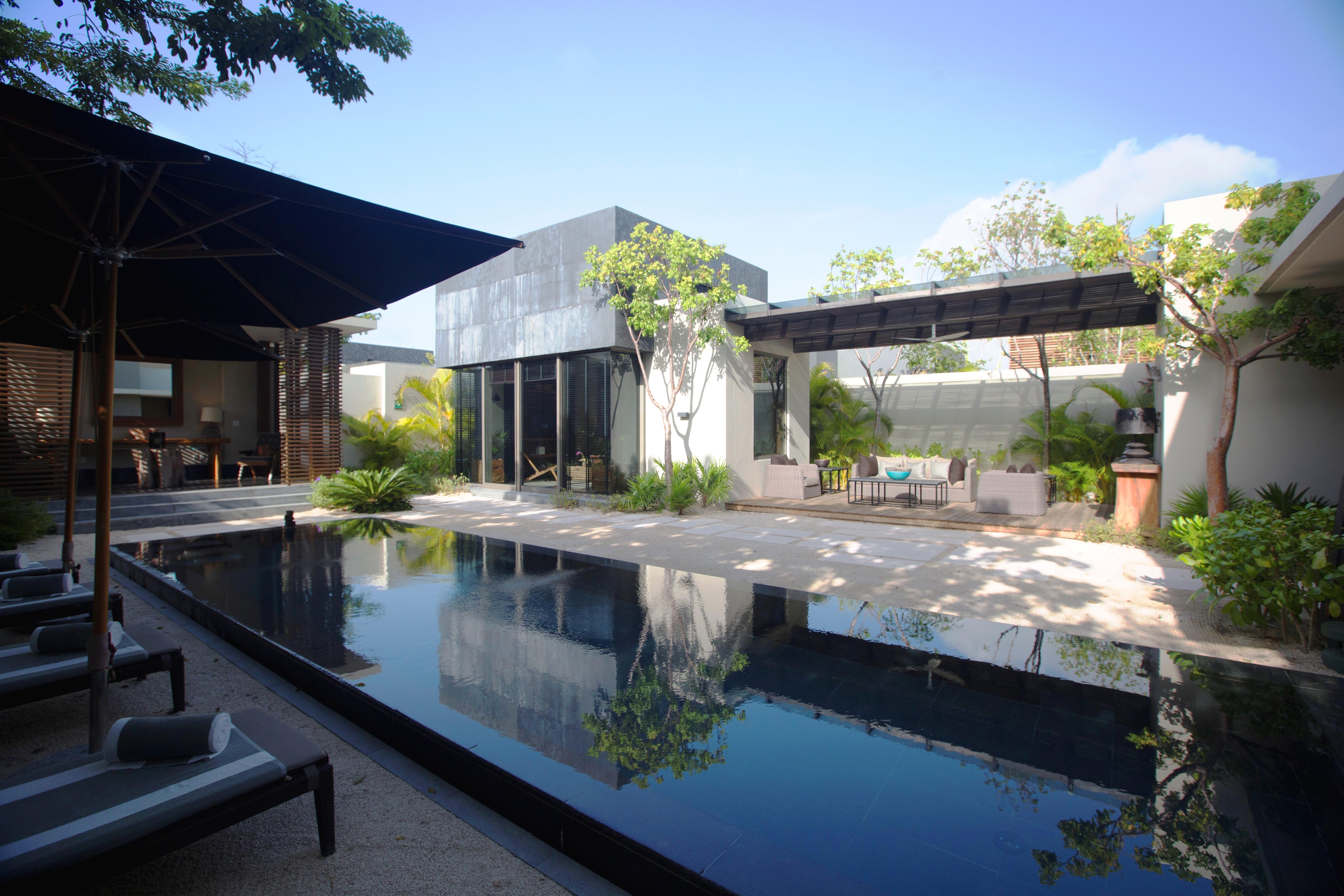NIZUC Villa