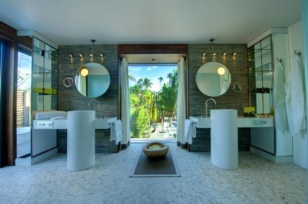 One Bedroom Beachfront Pool Villa