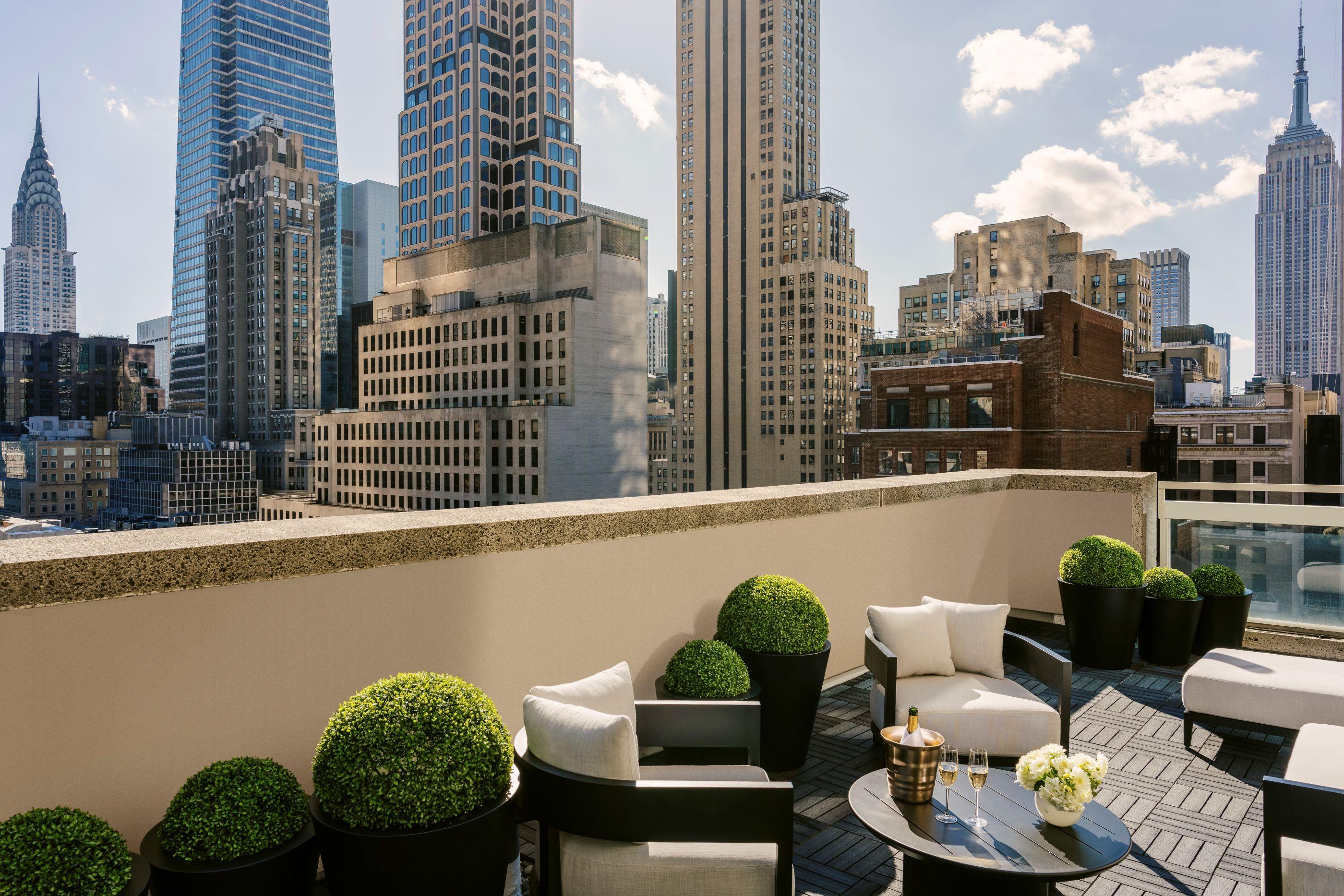 Panoramic Terrace with Empire and Chrysler View 1 Bedroom King Suite