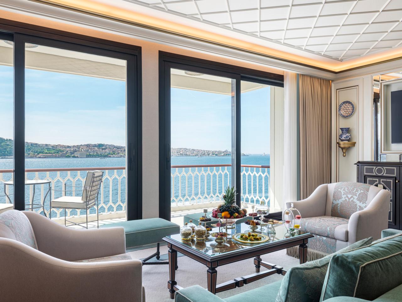 Pasha Suite