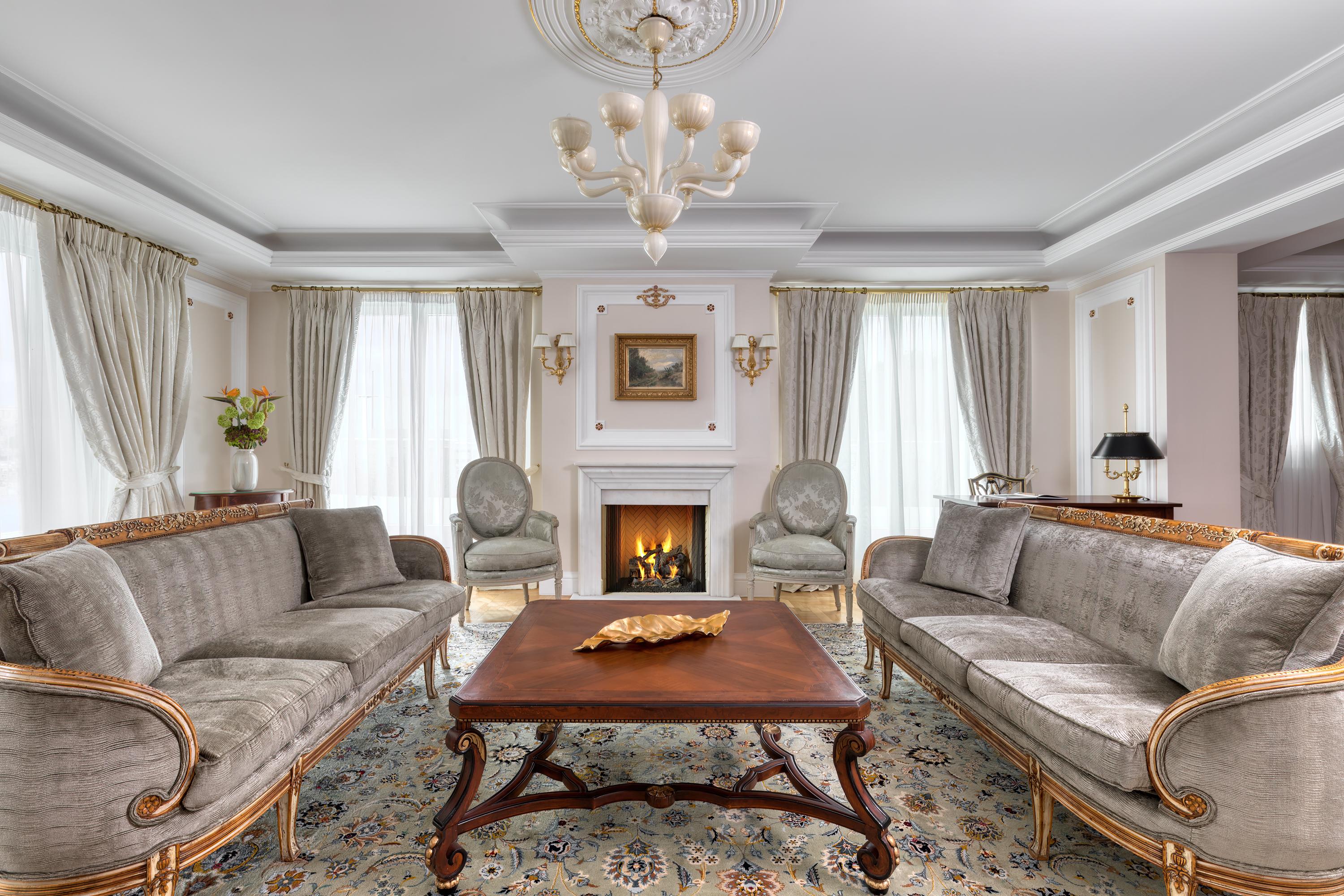 Penthouse Suite