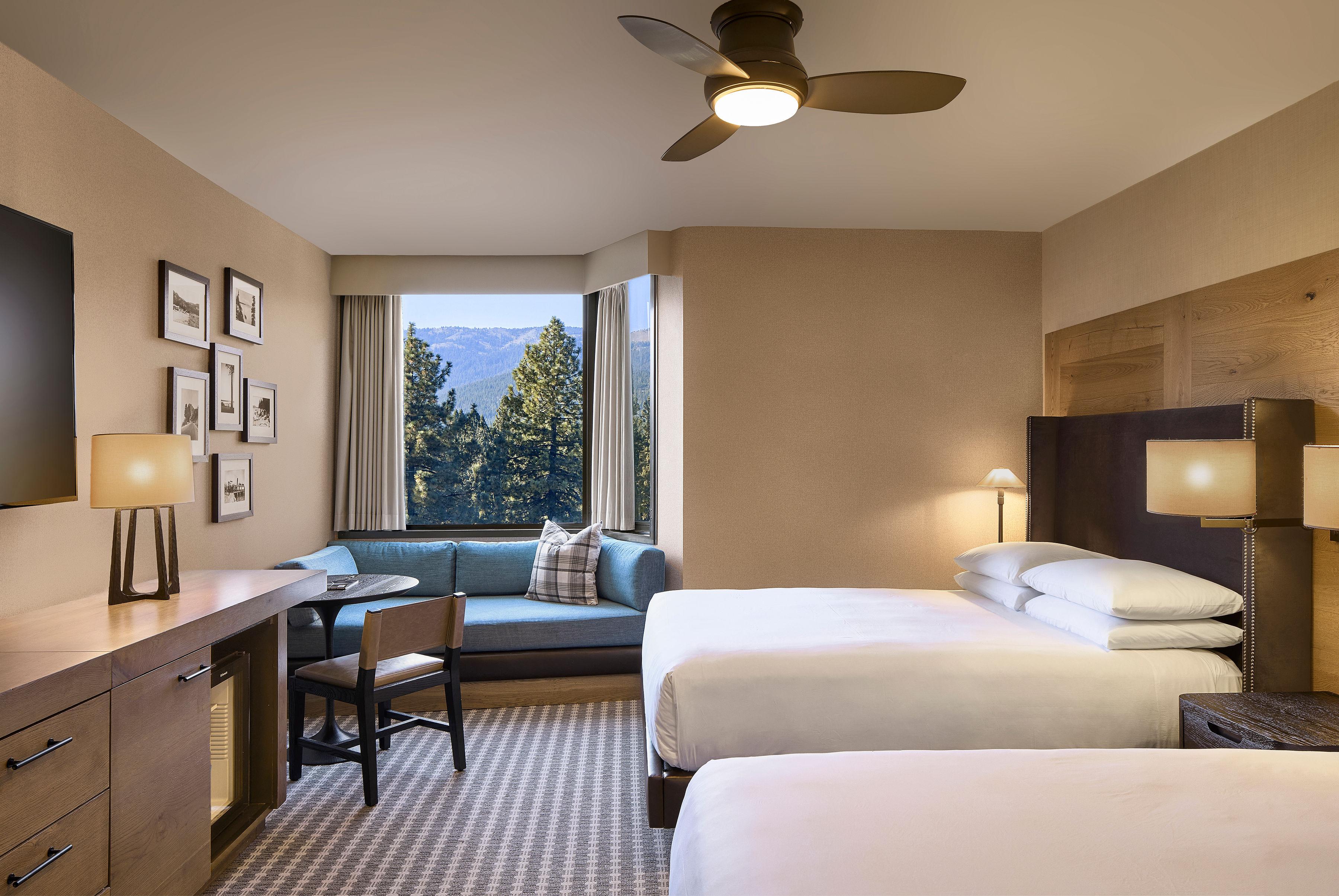 2 Double Beds