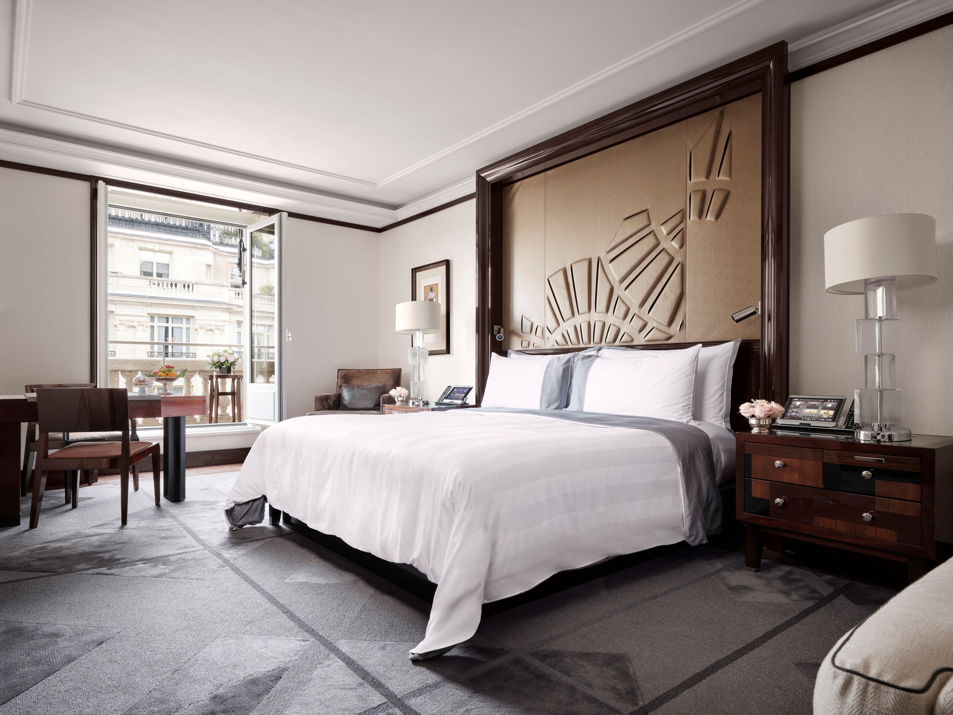 Grand Premier Room