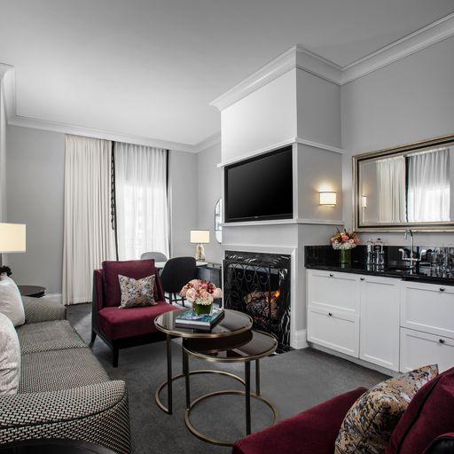 Corner One Bedroom Suite