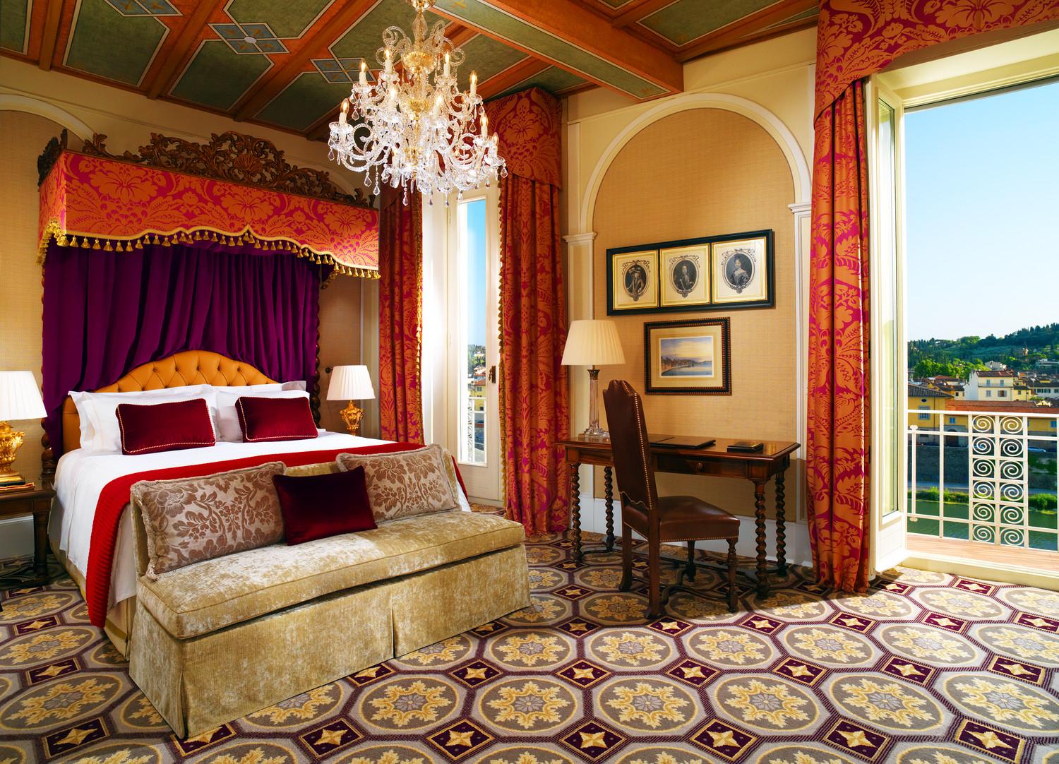 Deluxe Room Arno River View