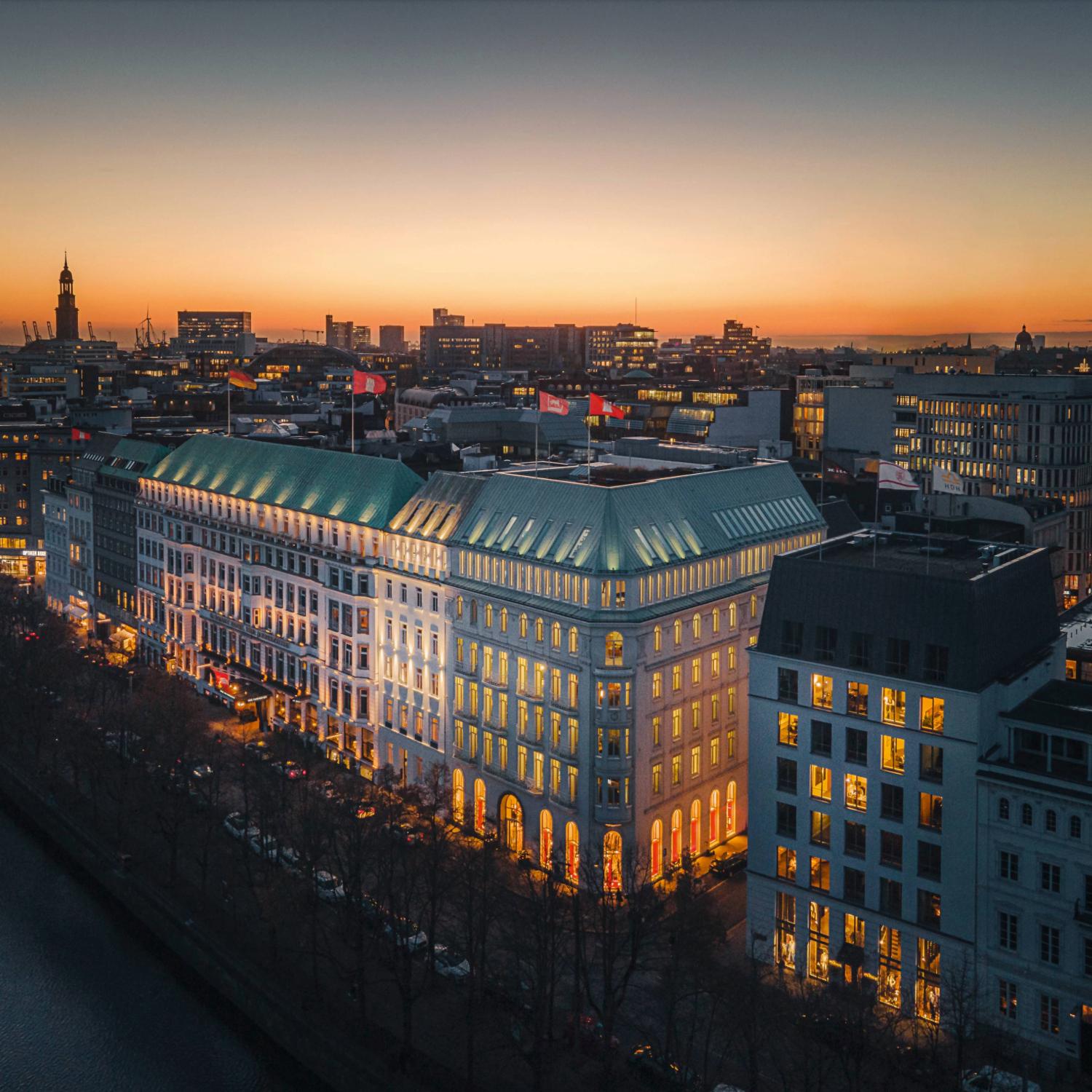 Fairmont Hotel Vier Jahreszeiten
