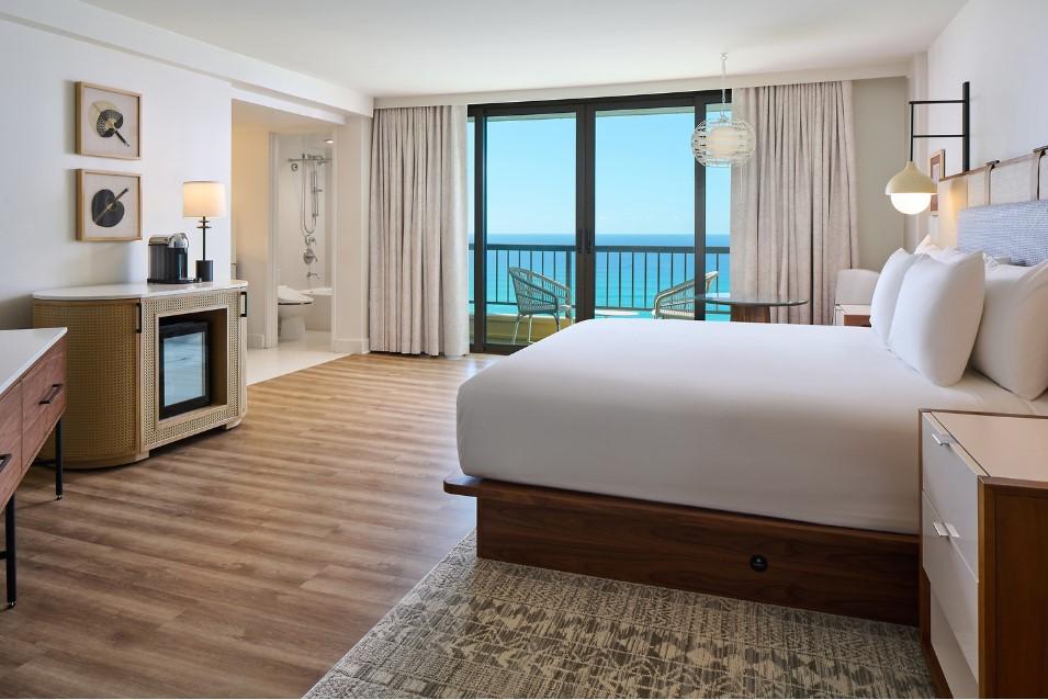 One Bedroom Ocean Front Suite