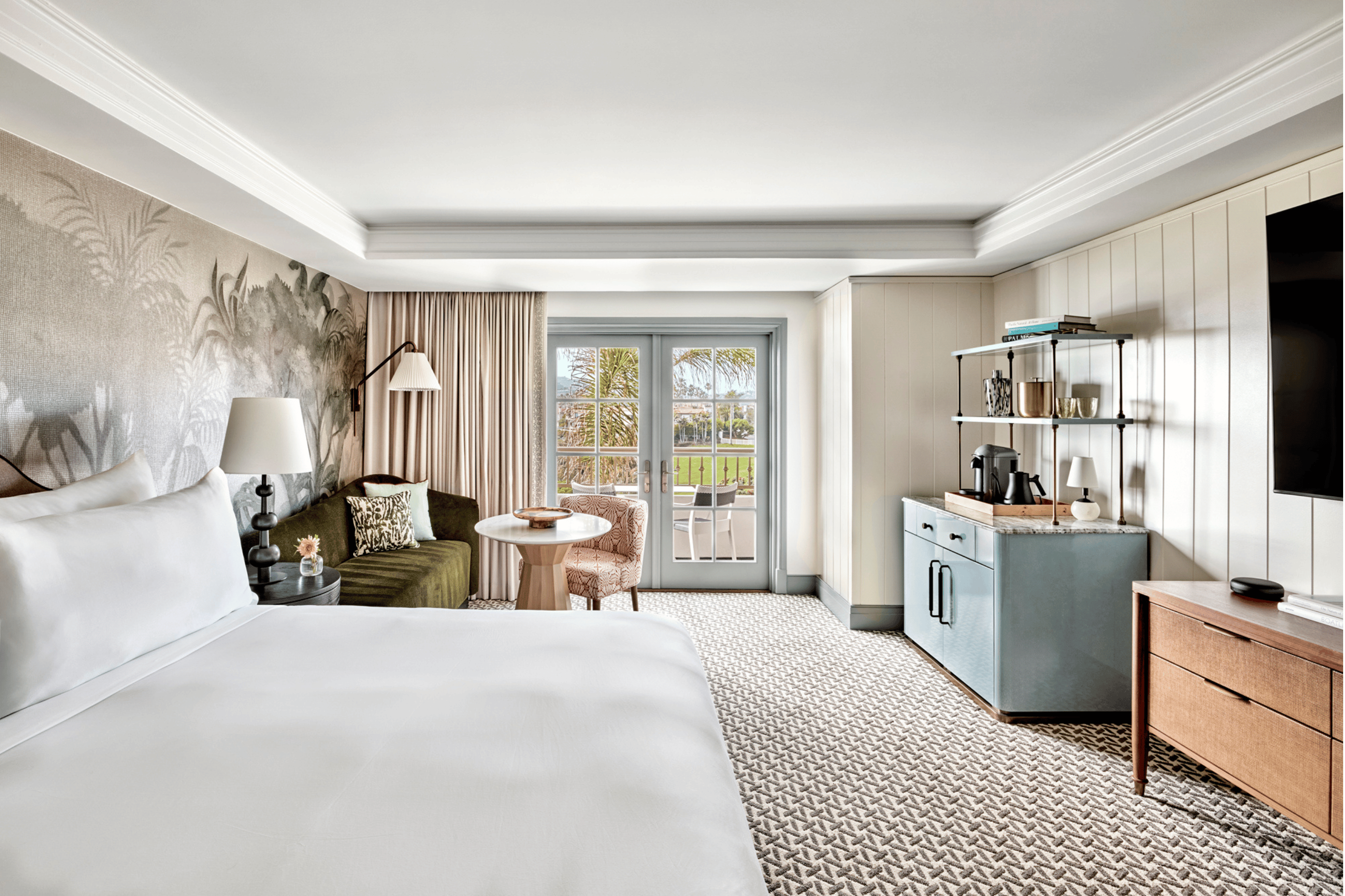Club Coastline View Guestroom