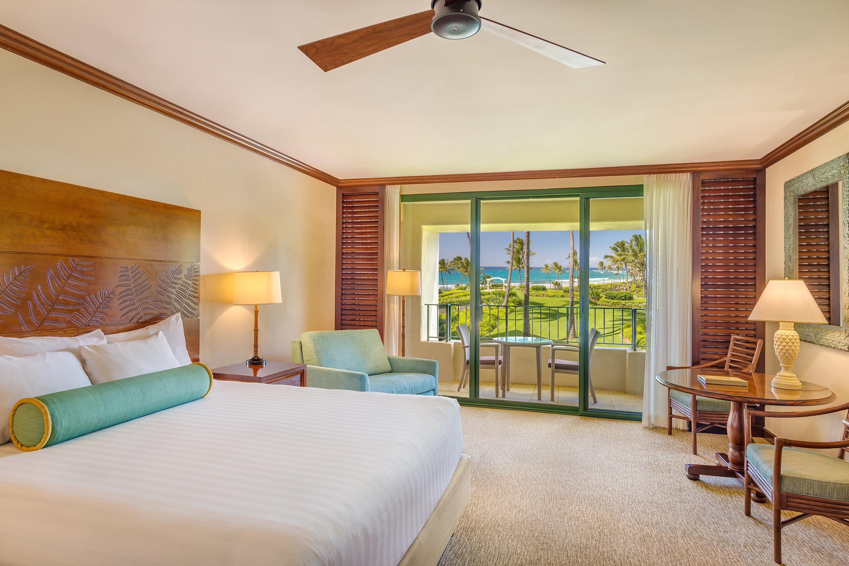 King Bed / Ocean View - 500 sq ft