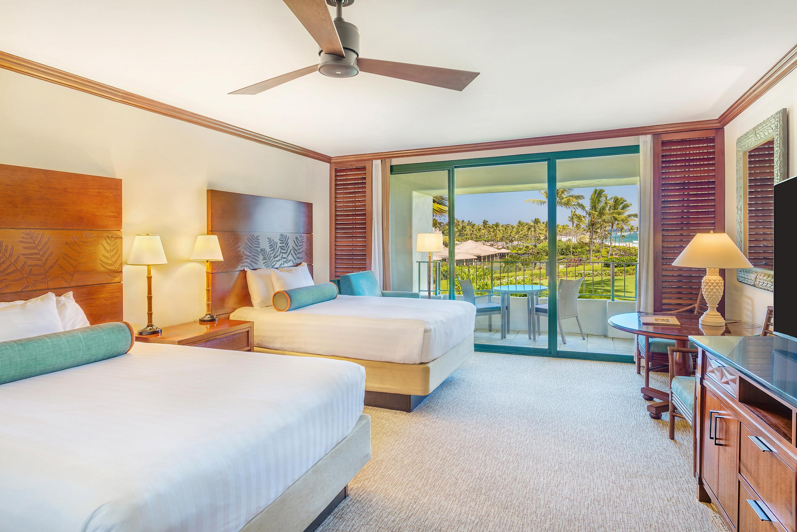 2 Queen Beds / Partial Ocean View - 500 sq ft