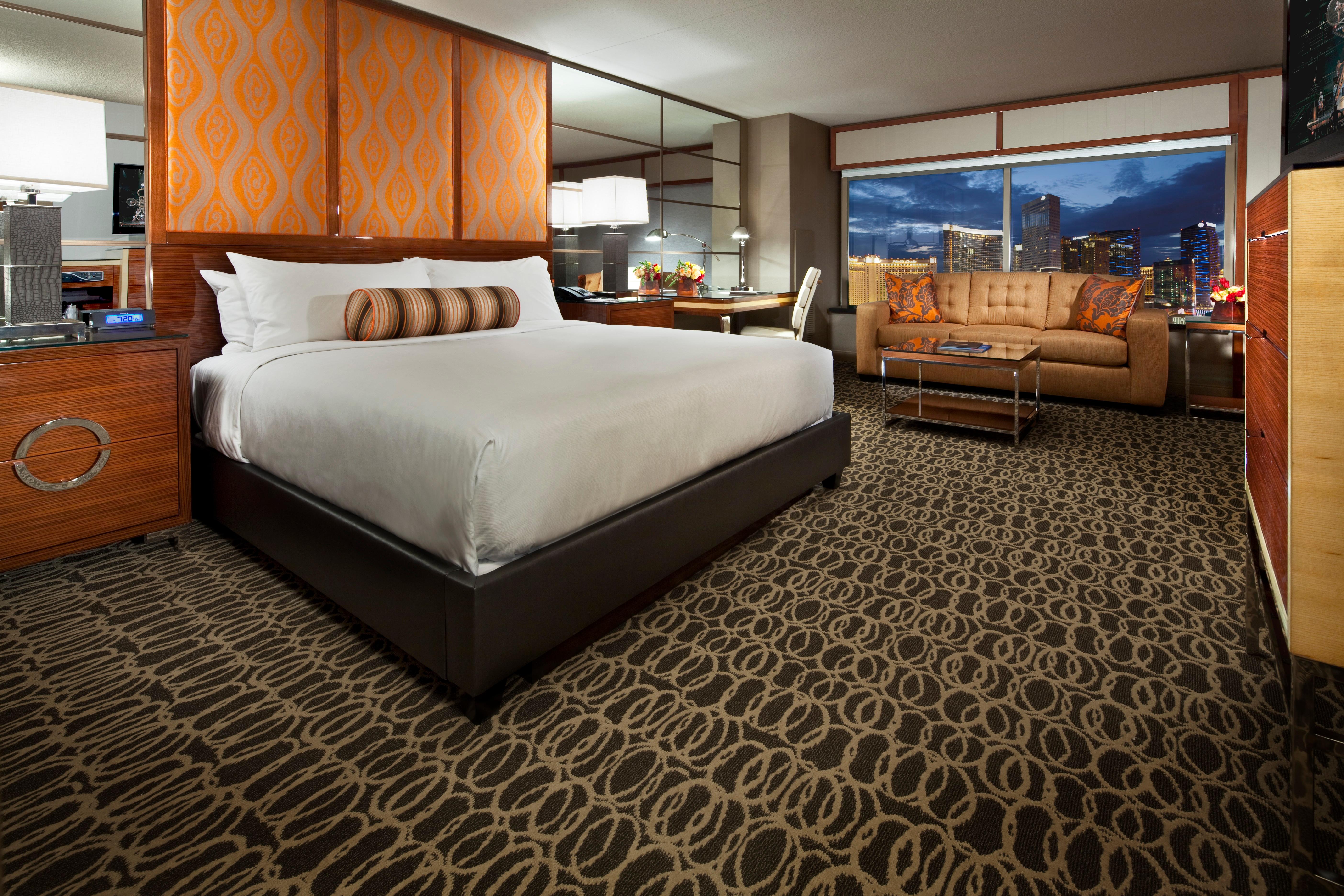 Grand Tower Rooms