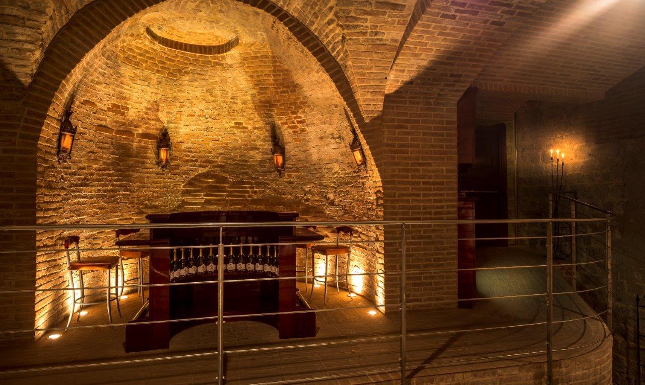 Grand Hotel Continental, Italy — Grand Hotel Continental - Wine Cellar by Sapordivino