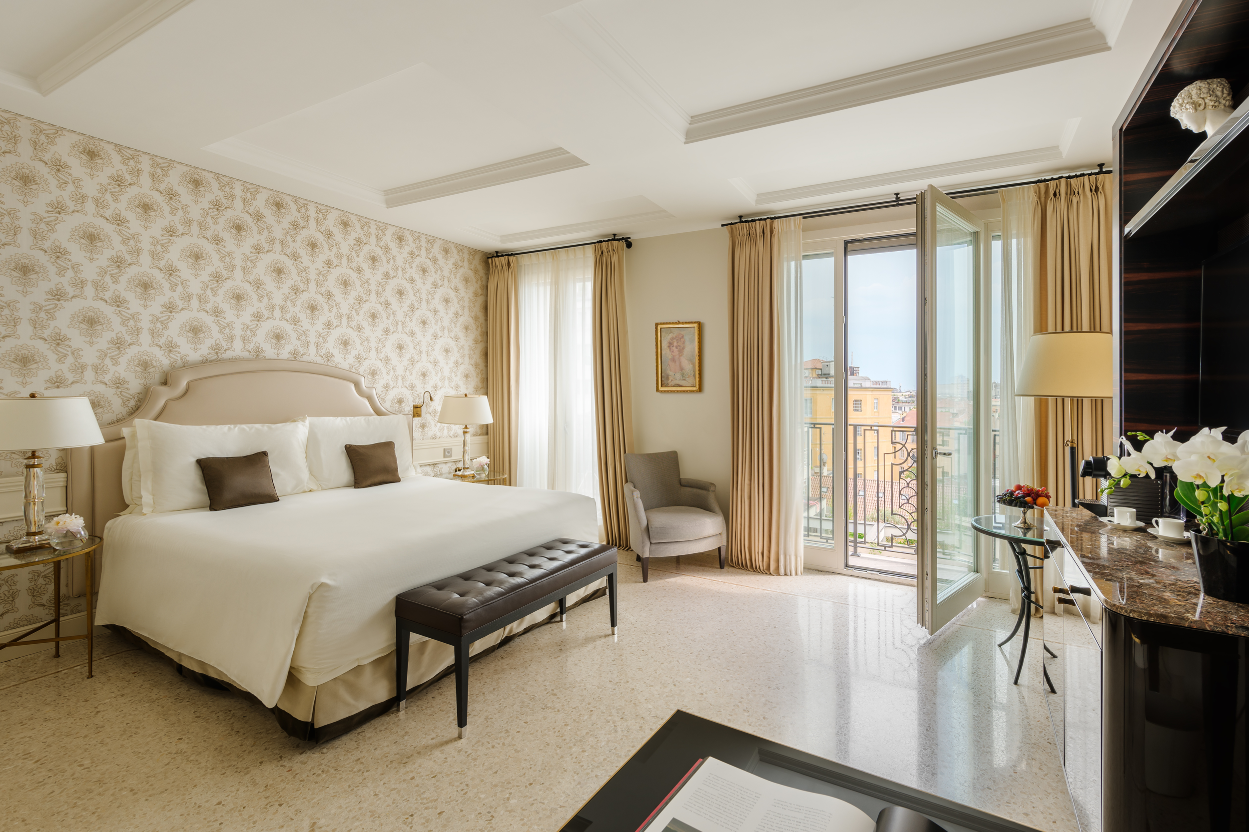 Premium Room