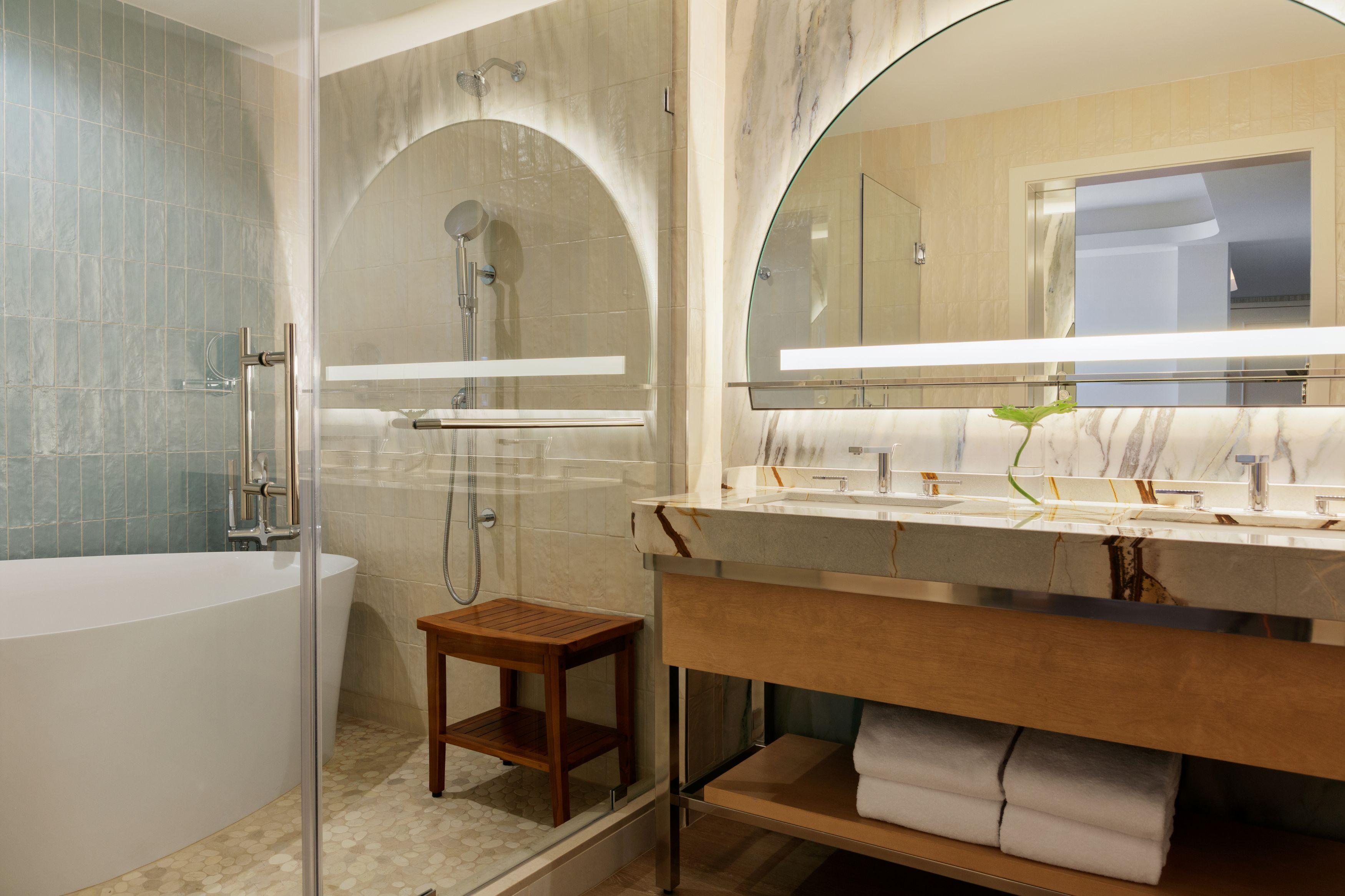 Skyline Loft with Soaking Tub