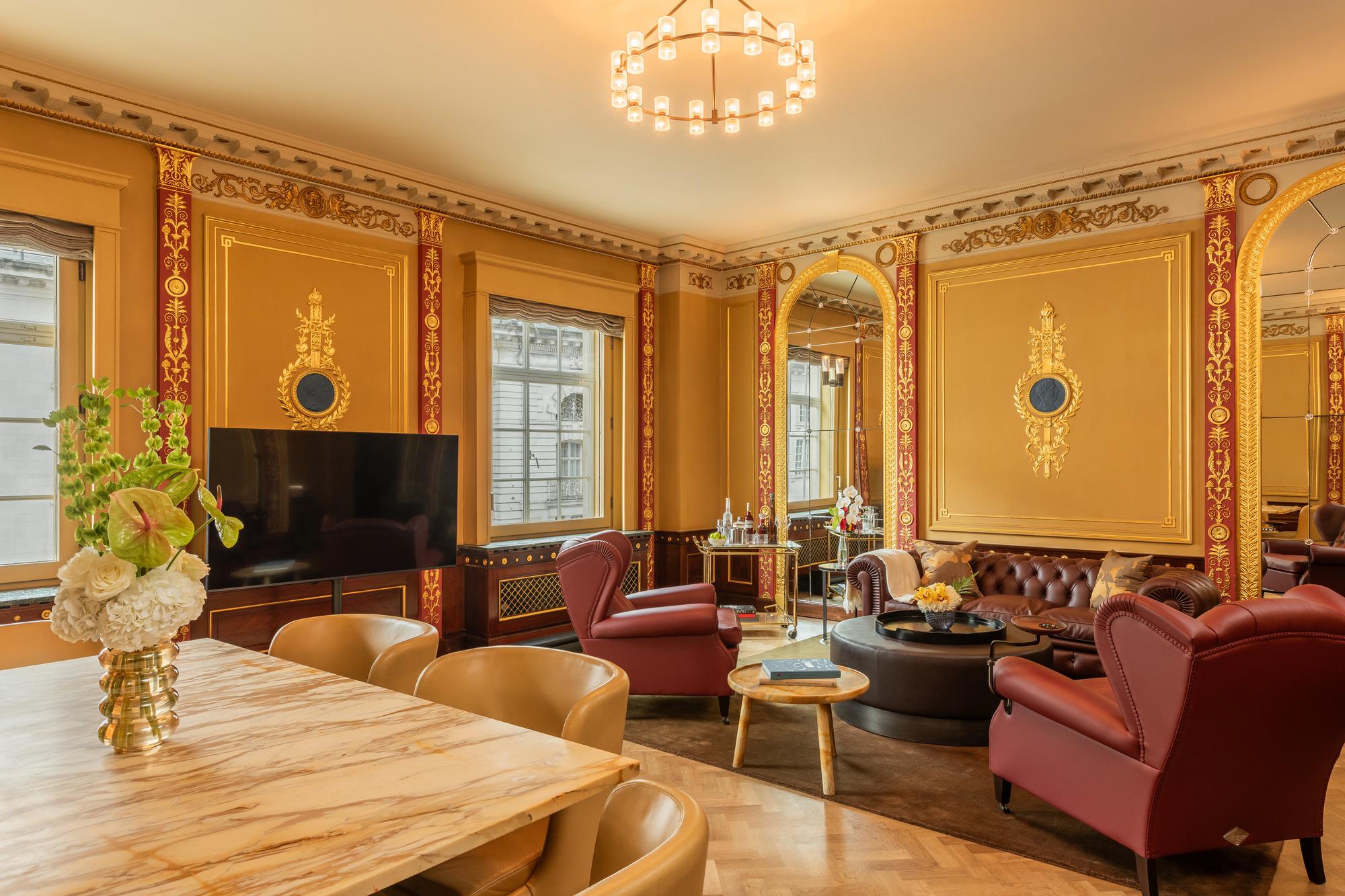 Club Suite