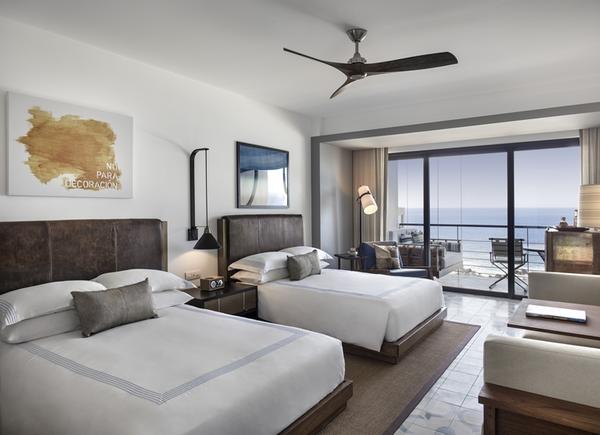 Deluxe Queen/Queen Guestroom