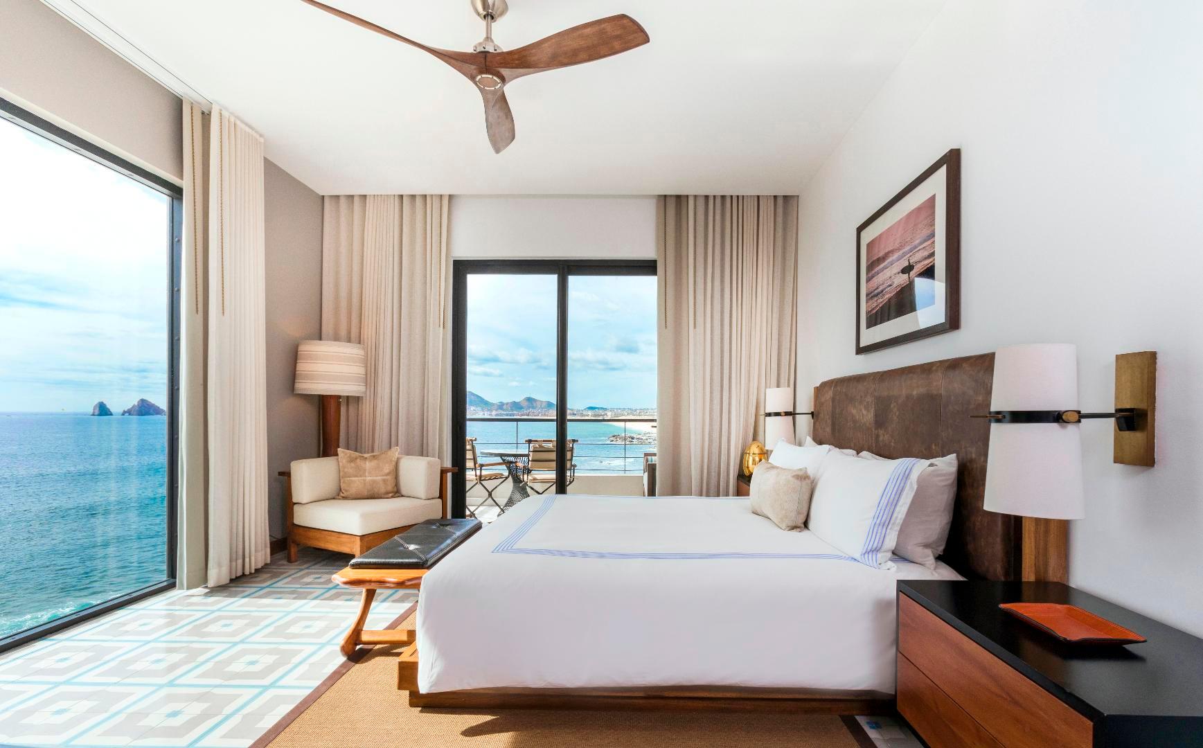 Superior King Guestroom