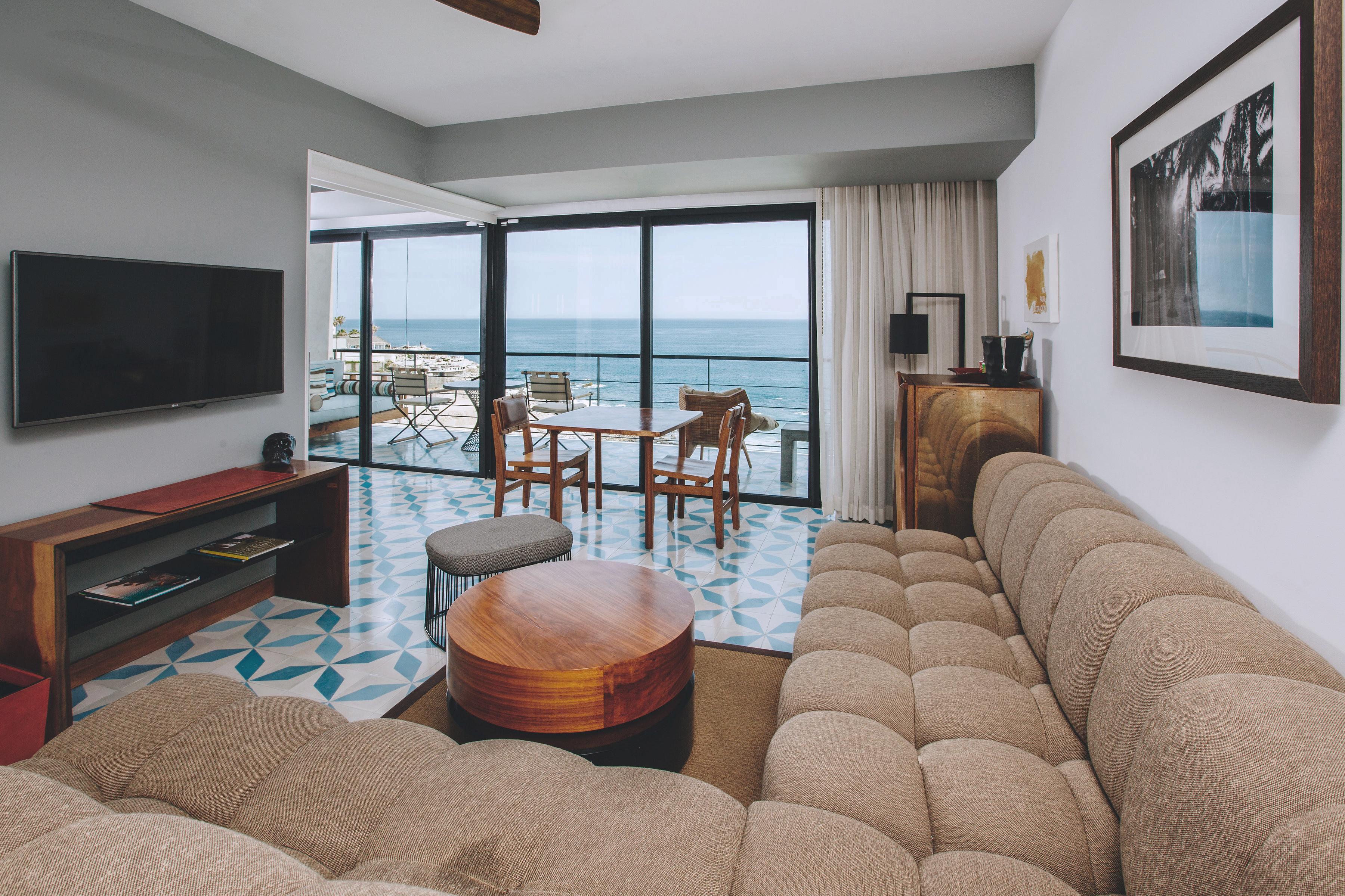 Thompson Suite
