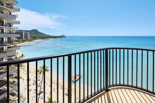 Club 2 Bedroom 3 Bath Oceanfront Suite